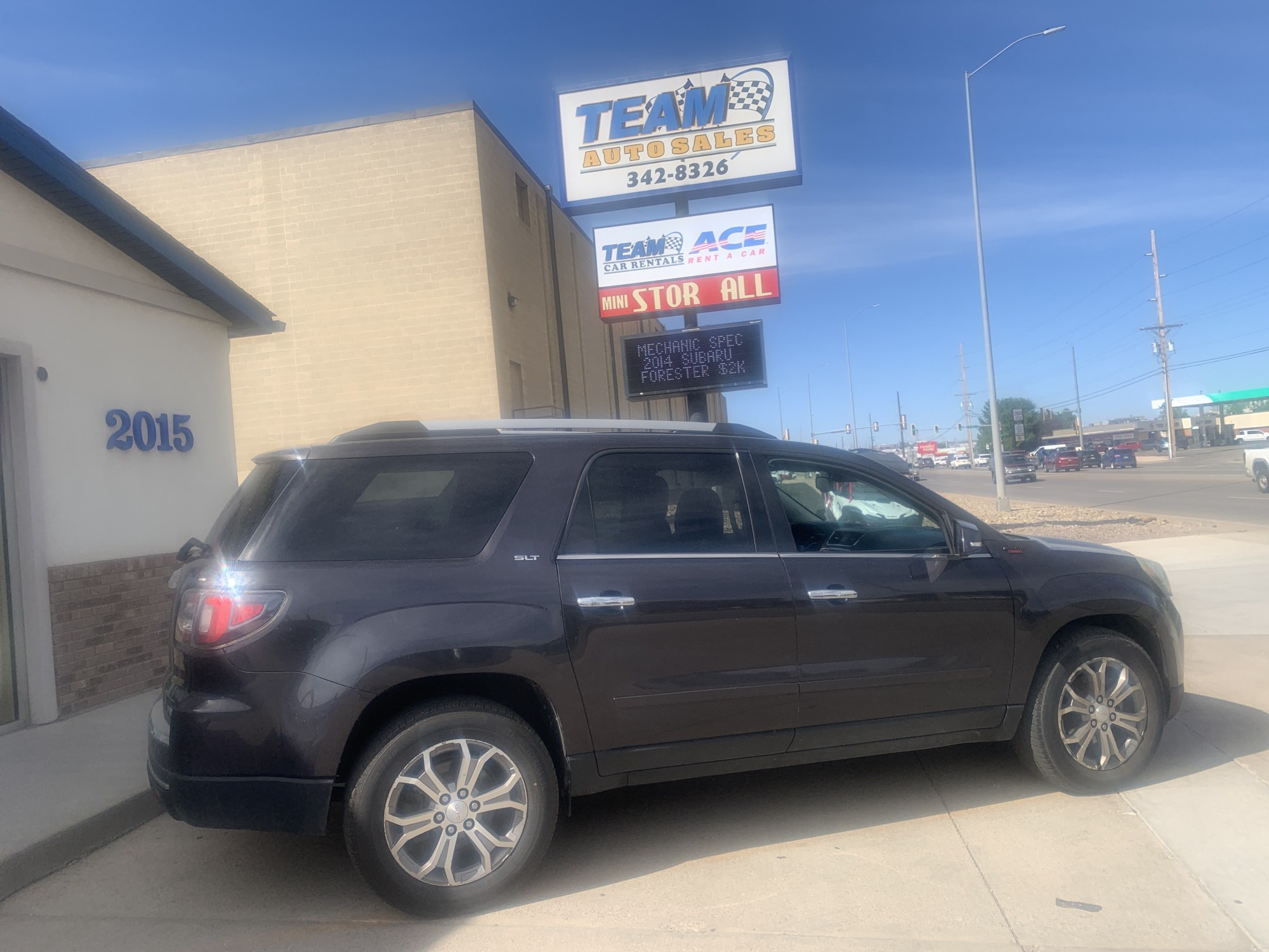 photo of 2016 GMC Acadia SLT-1 AWD