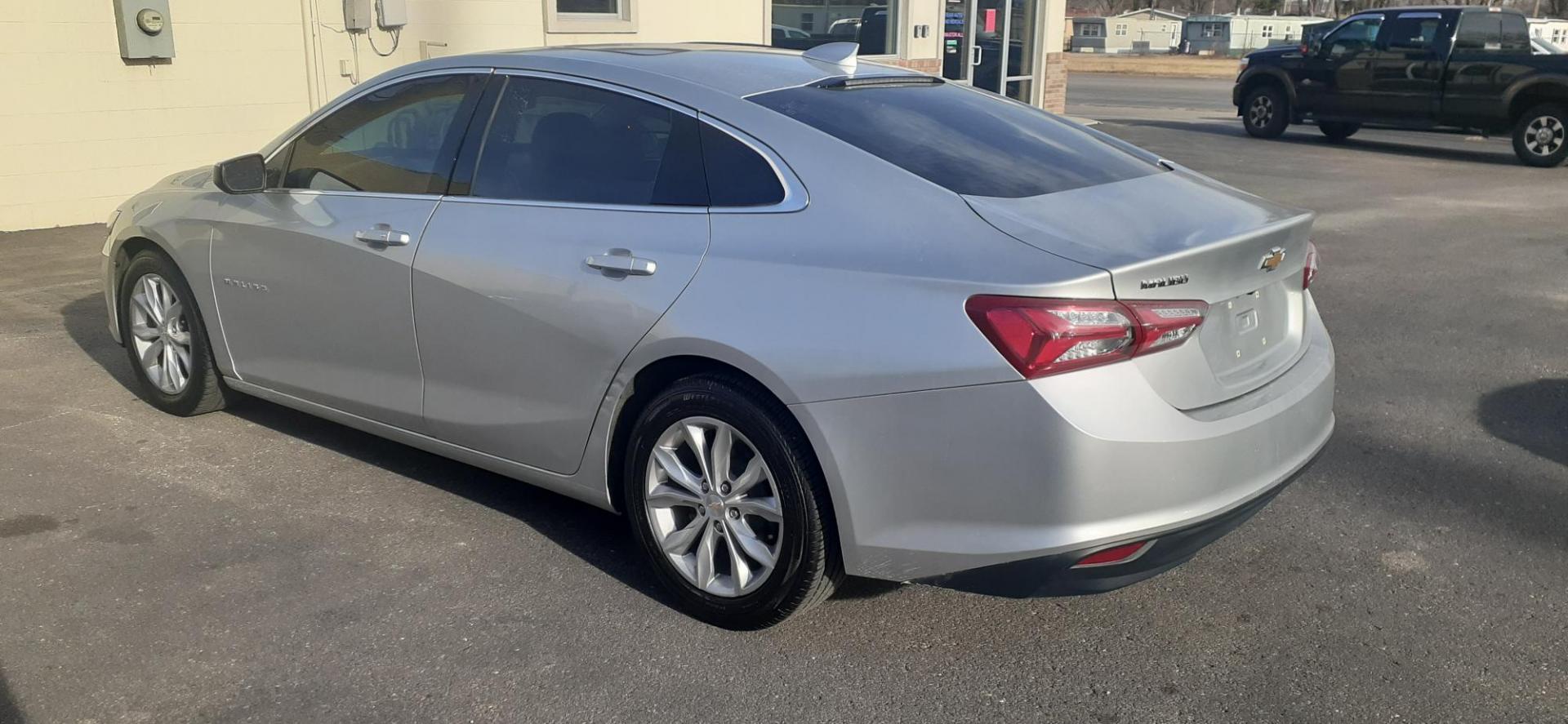 2019 Chevrolet Malibu LT (1G1ZD5ST0KF) with an 1.5L L4 DOHC 16V engine, 6A transmission, located at 2015 Cambell Street, Rapid City, SD, 57701, (605) 342-8326, 44.066433, -103.191772 - CARFAX AVAILALBE - Photo#7