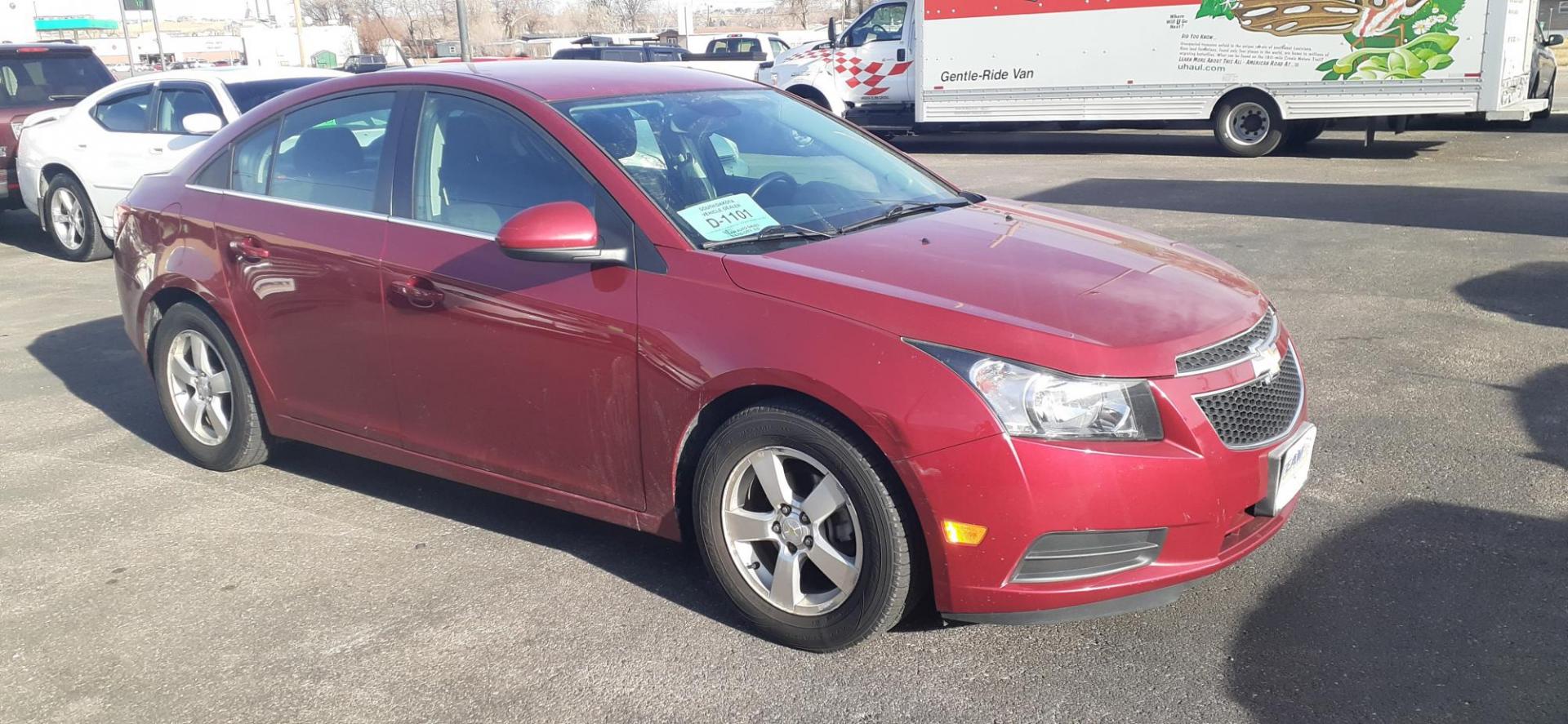 2014 Chevrolet Cruze 1LT Auto (1G1PC5SB8E7) with an 1.4L L4 DOHC 16V TURBO engine, 6-Speed Automatic transmission, located at 2015 Cambell Street, Rapid City, SD, 57701, (605) 342-8326, 44.066433, -103.191772 - CARFAX AVAILABLE - Photo#5