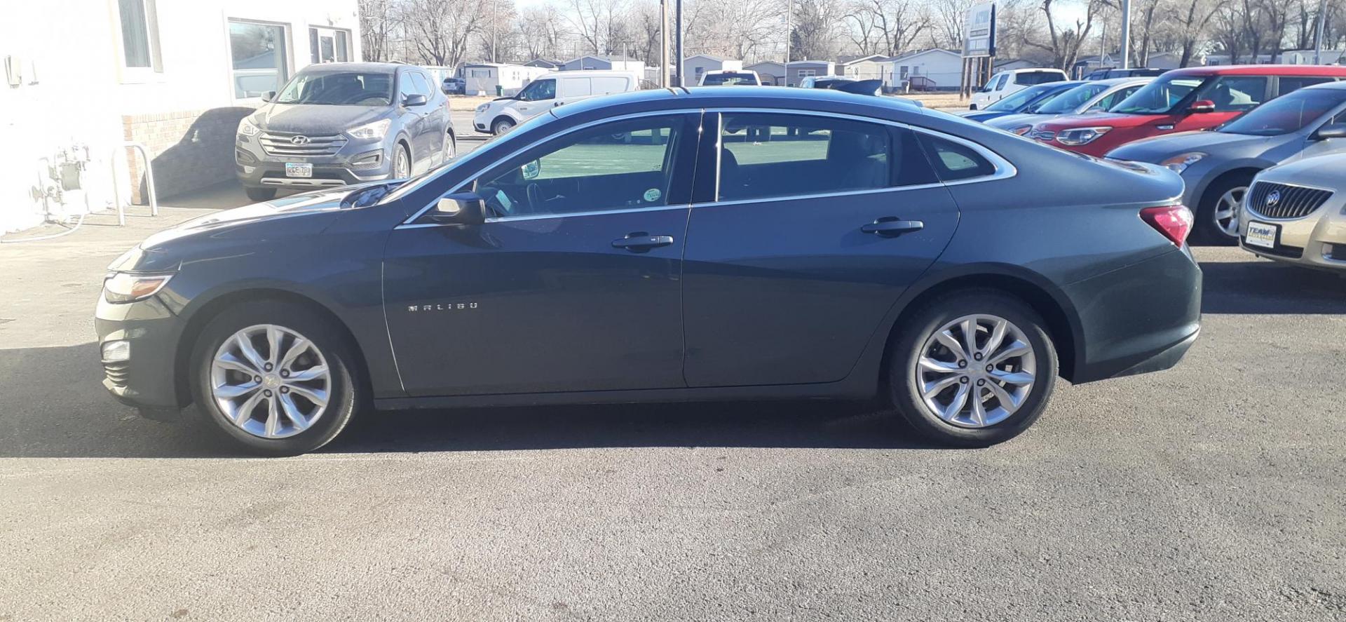 2020 Chevrolet Malibu LT (1G1ZD5ST5LF) with an 1.5L L4 DOHC 16V engine, 6A transmission, located at 2015 Cambell Street, Rapid City, SD, 57701, (605) 342-8326, 44.066433, -103.191772 - CARFAX AVAILABLE - Photo#0