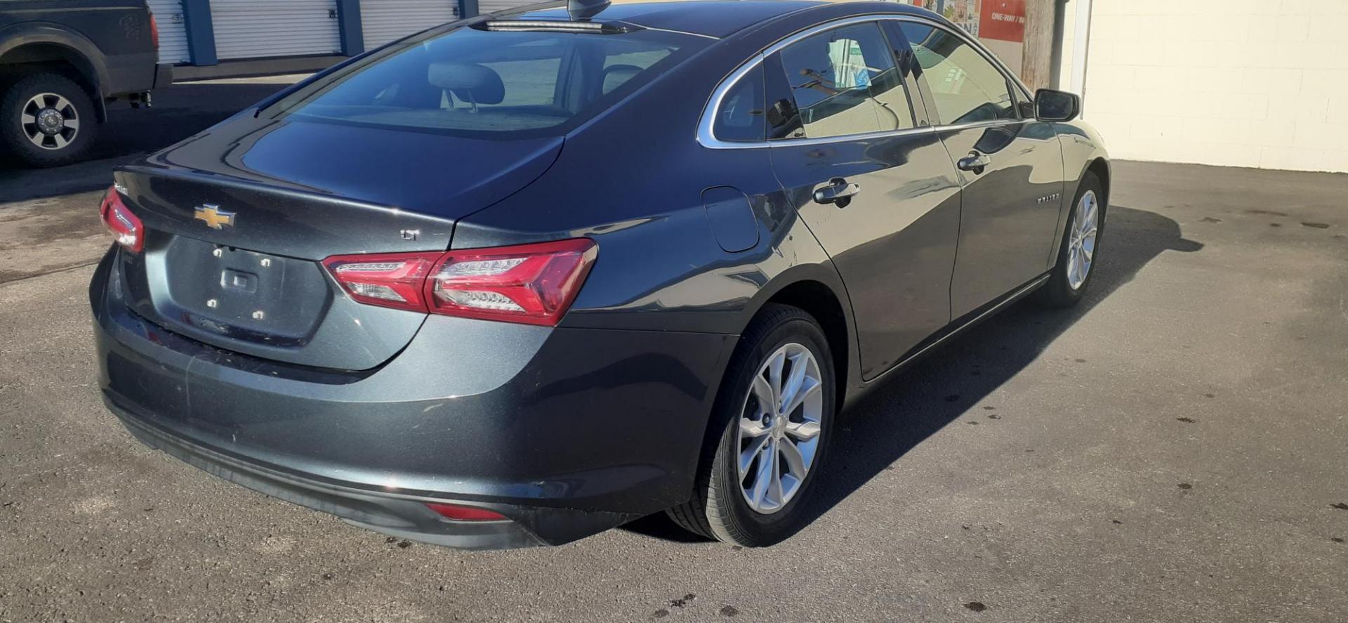 2020 Chevrolet Malibu LT (1G1ZD5ST5LF) with an 1.5L L4 DOHC 16V engine, 6A transmission, located at 2015 Cambell Street, Rapid City, SD, 57701, (605) 342-8326, 44.066433, -103.191772 - CARFAX AVAILABLE - Photo#2