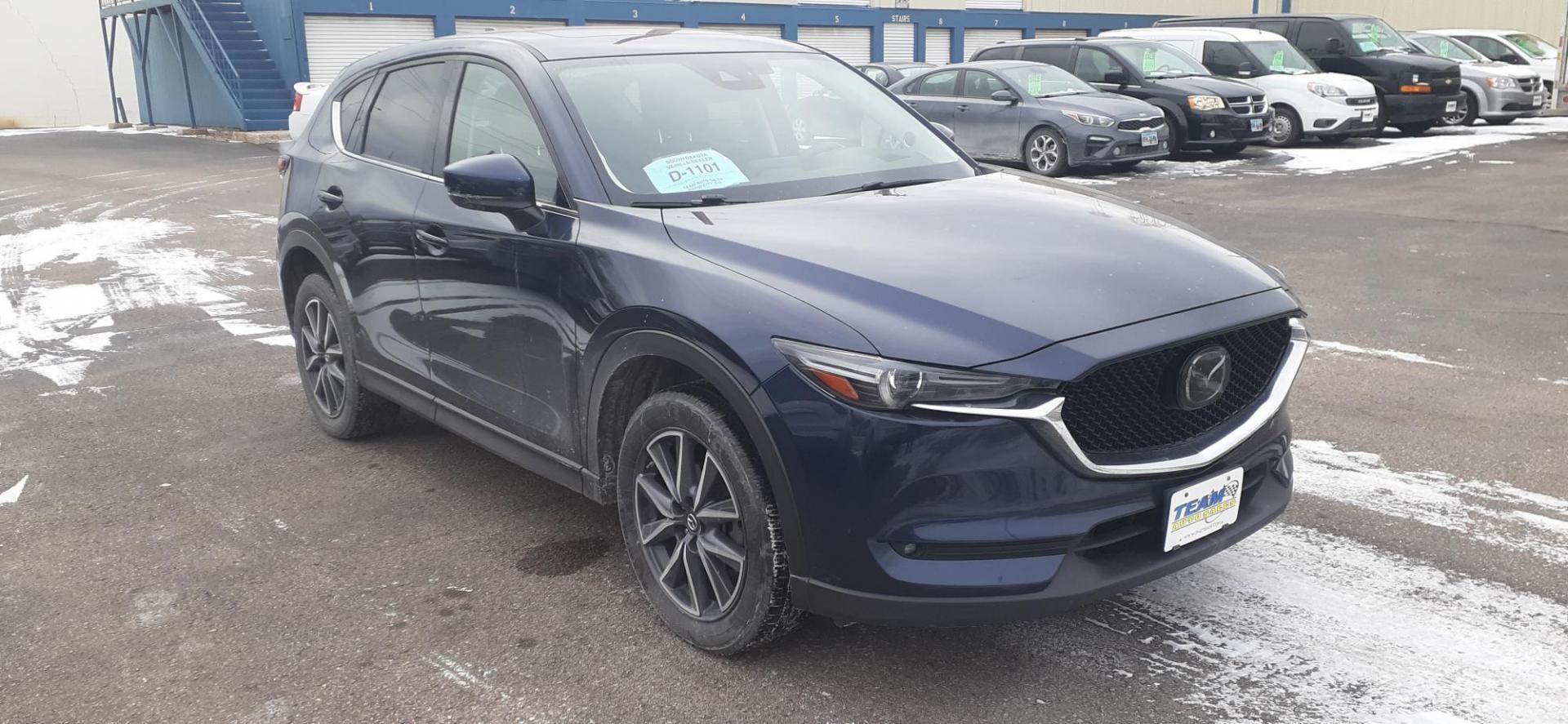 2018 Mazda CX-5 Grand Touring AWD (JM3KFBDM1J1) with an 2.5L L4 DOHC 16V engine, 6A transmission, located at 2015 Cambell Street, Rapid City, SD, 57701, (605) 342-8326, 44.066433, -103.191772 - CARFAX AVAILABLE - Photo#4