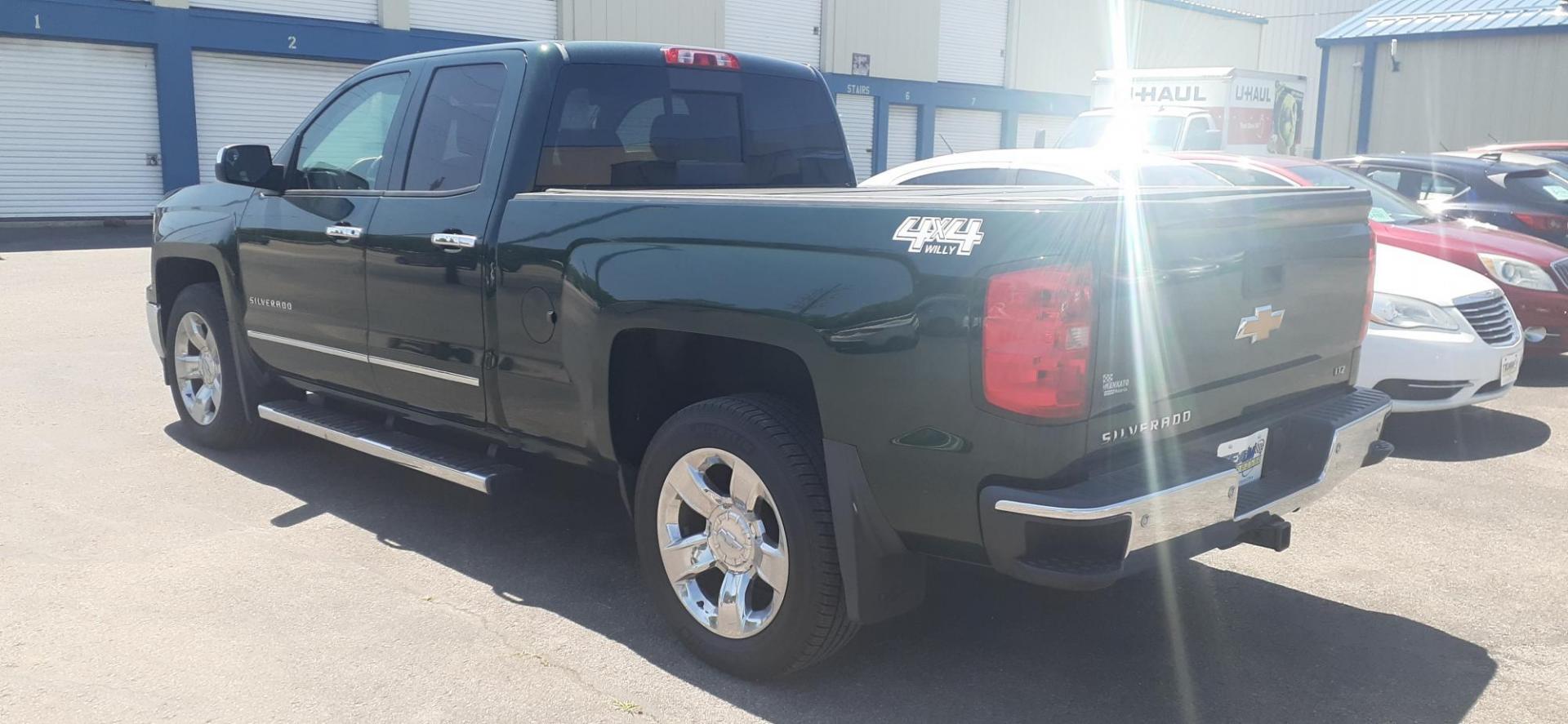 2014 Chevrolet Silverado 1500 1LZ Double Cab 4WD (1GCVKSEC9EZ) with an 5.3L V8 OHV 16V engine, 6-Speed Automatic transmission, located at 2015 Cambell Street, Rapid City, SD, 57701, (605) 342-8326, 44.066433, -103.191772 - CARFAX AVAILABLE - Photo#2