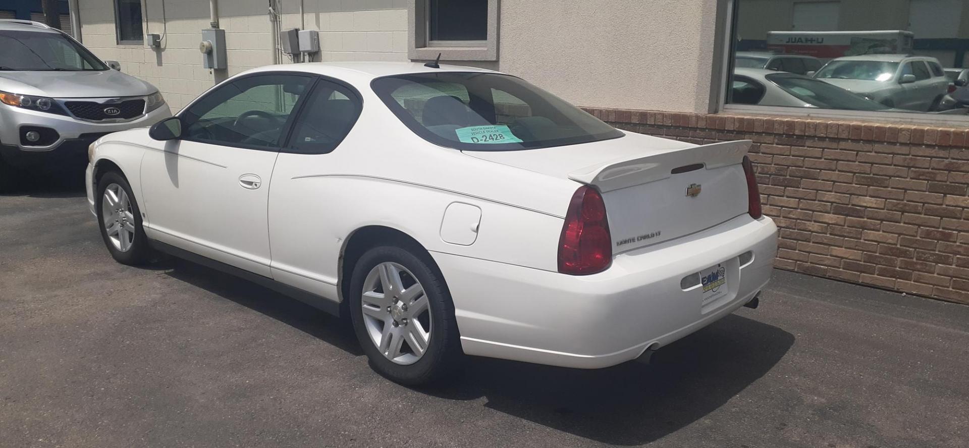 2006 Chevrolet Monte Carlo LT 3.9L (2G1WK151269) with an 3.9L V6 OHV 12V engine, 4-Speed Automatic Overdrive transmission, located at 2015 Cambell Street, Rapid City, SD, 57701, (605) 342-8326, 44.066433, -103.191772 - Photo#2