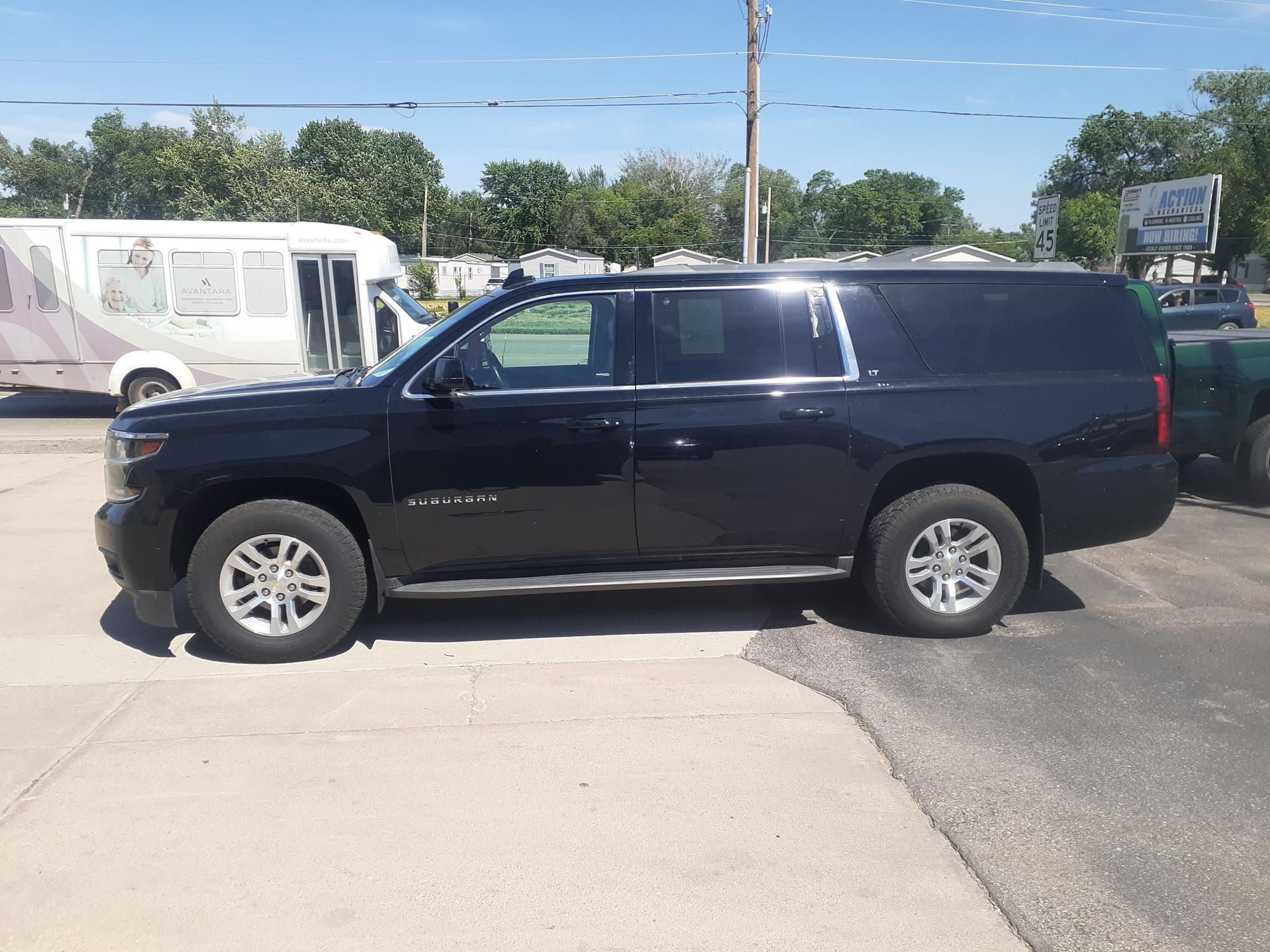 photo of 2015 Chevrolet Suburban LT 1500 4WD