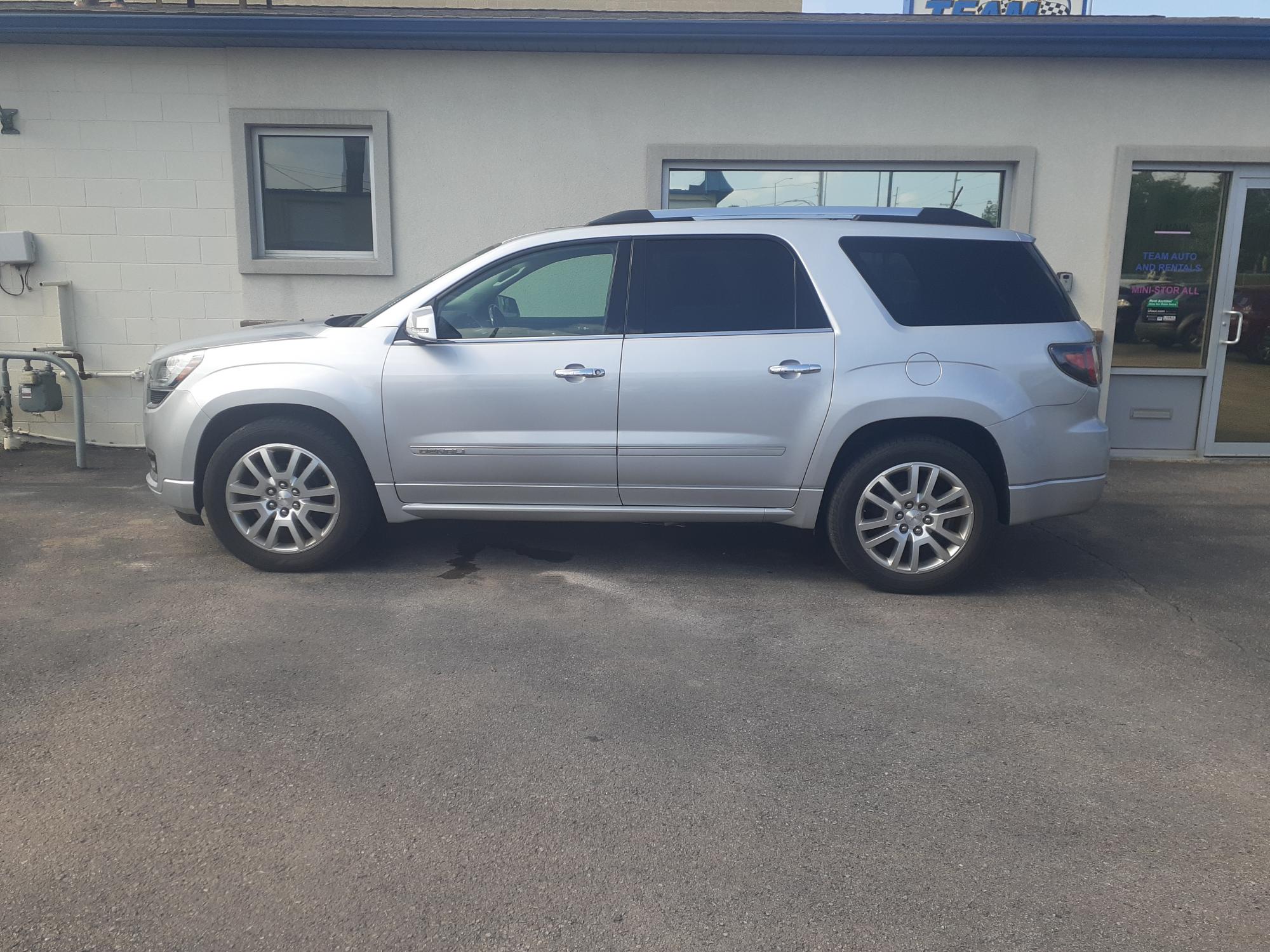 photo of 2016 GMC Acadia Denali AWD
