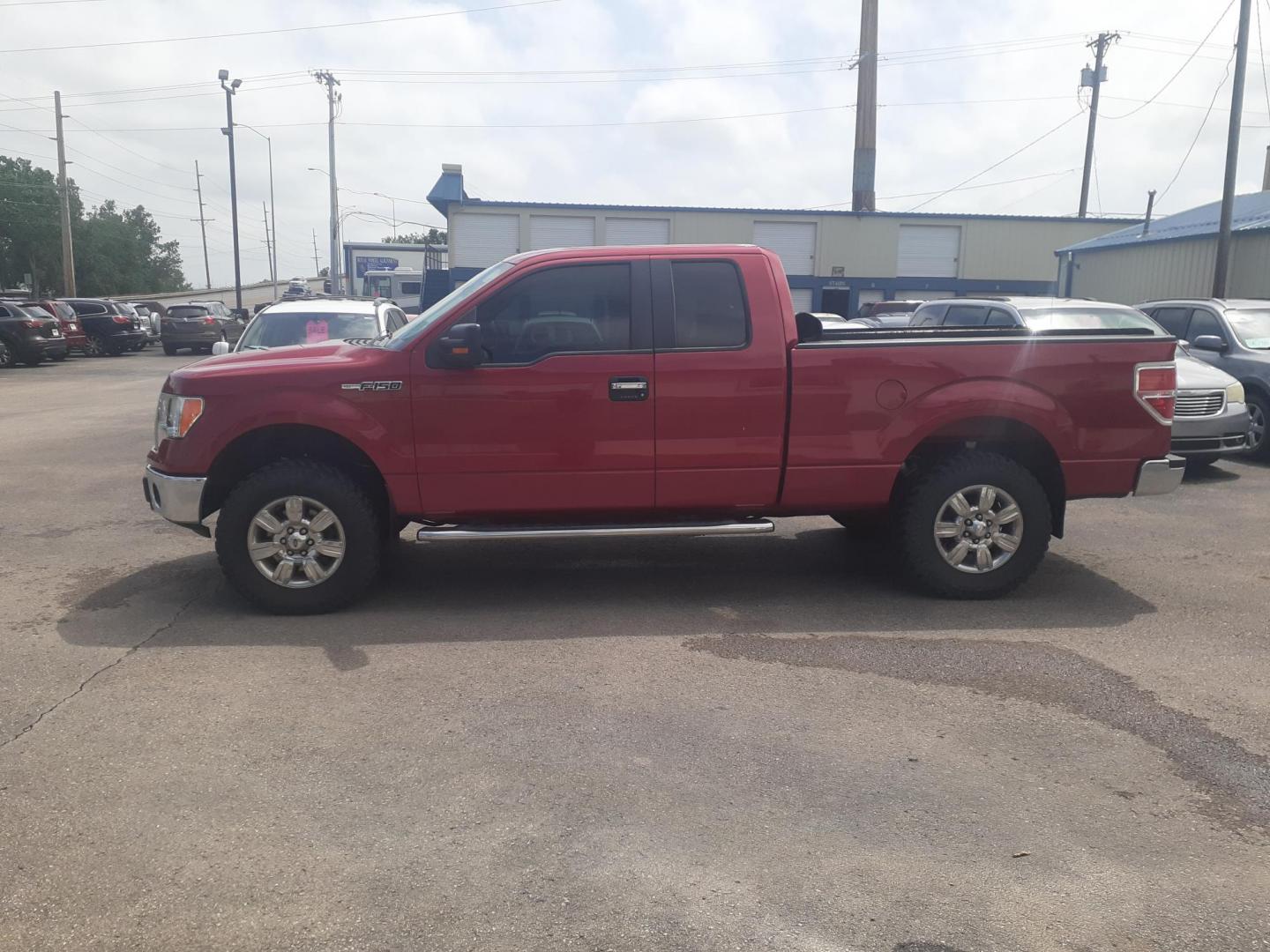 2011 Ford F-150 FX4 SuperCab 6.5-ft. Bed 4WD (1FTFX1EF0BF) with an 5.0L V8 engine, 4-Speed Automatic transmission, located at 2015 Cambell Street, Rapid City, SD, 57701, (605) 342-8326, 44.066433, -103.191772 - CARFAX AVAILABLE - Photo#0