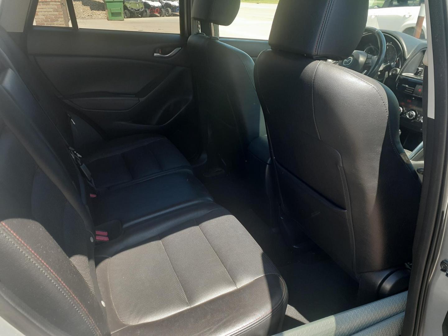 2013 Mazda CX-5 Grand Touring AWD (JM3KE4DEXD0) , 6-Speed Automatic transmission, located at 2015 Cambell Street, Rapid City, SD, 57701, (605) 342-8326, 44.066433, -103.191772 - CARFAX AVAILABLE - Photo#9