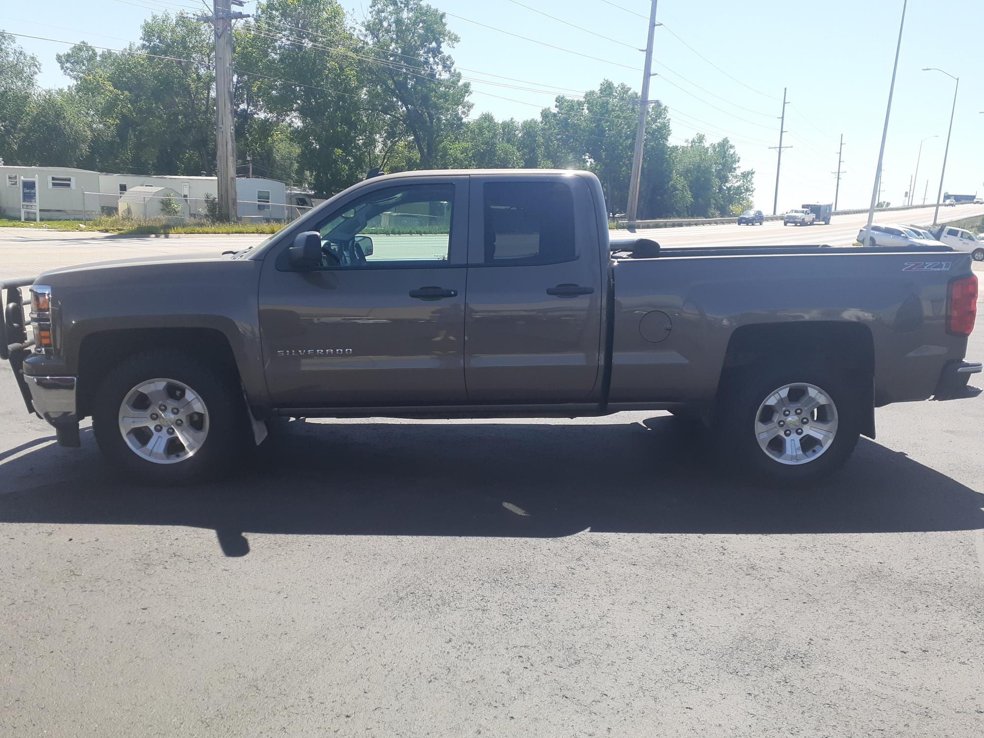 photo of 2014 Chevrolet Silverado 1500 1LT Double Cab 4WD
