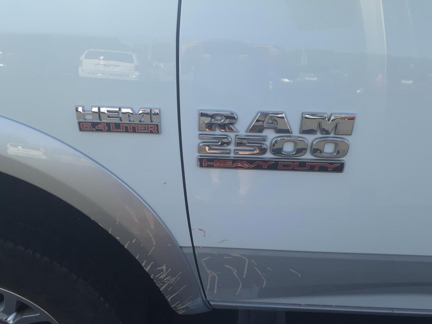 2017 RAM 2500 Laramie Crew Cab SWB 4WD (3C6UR5FJ7HG) with an 6.4L V8 engine, 6A transmission, located at 2015 Cambell Street, Rapid City, SD, 57701, (605) 342-8326, 44.066433, -103.191772 - CARFAX AVAILABLE - Photo#9