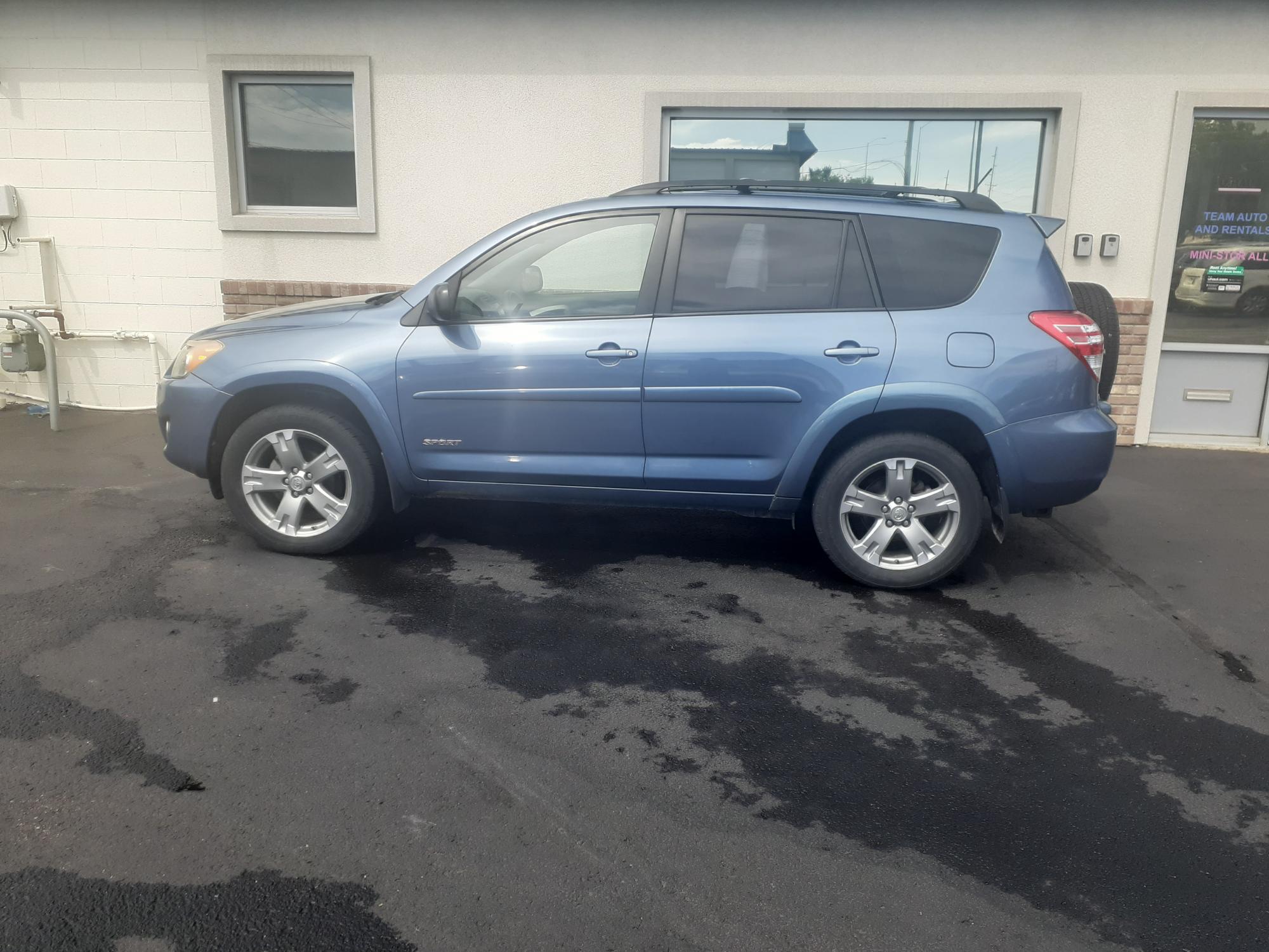 photo of 2009 Toyota RAV4 Sport I4 4WD