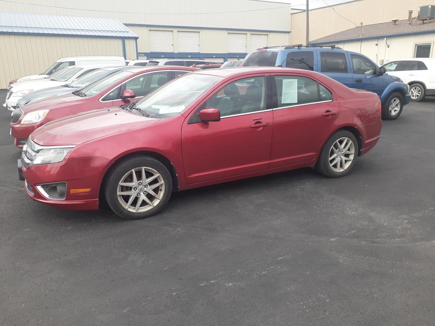 2011 Ford Fusion V6 SEL (3FAHP0JG1BR) with an 3.0L V6 DOHC 24V engine, located at 2015 Cambell Street, Rapid City, SD, 57701, (605) 342-8326, 44.066433, -103.191772 - Photo#1