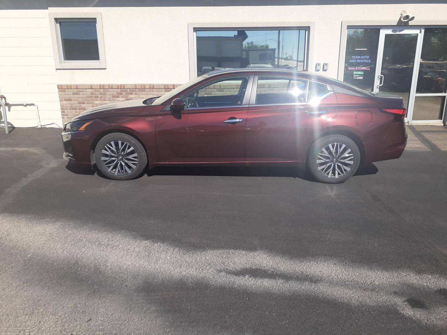 2023 Nissan Altima 2.5 SV AWD (1N4BL4DW8PN) with an 2.5L L4 DOHC 16V engine, CVT transmission, located at 2015 Cambell Street, Rapid City, SD, 57701, (605) 342-8326, 44.066433, -103.191772 - CARFAX AVAILABLE - Photo#19