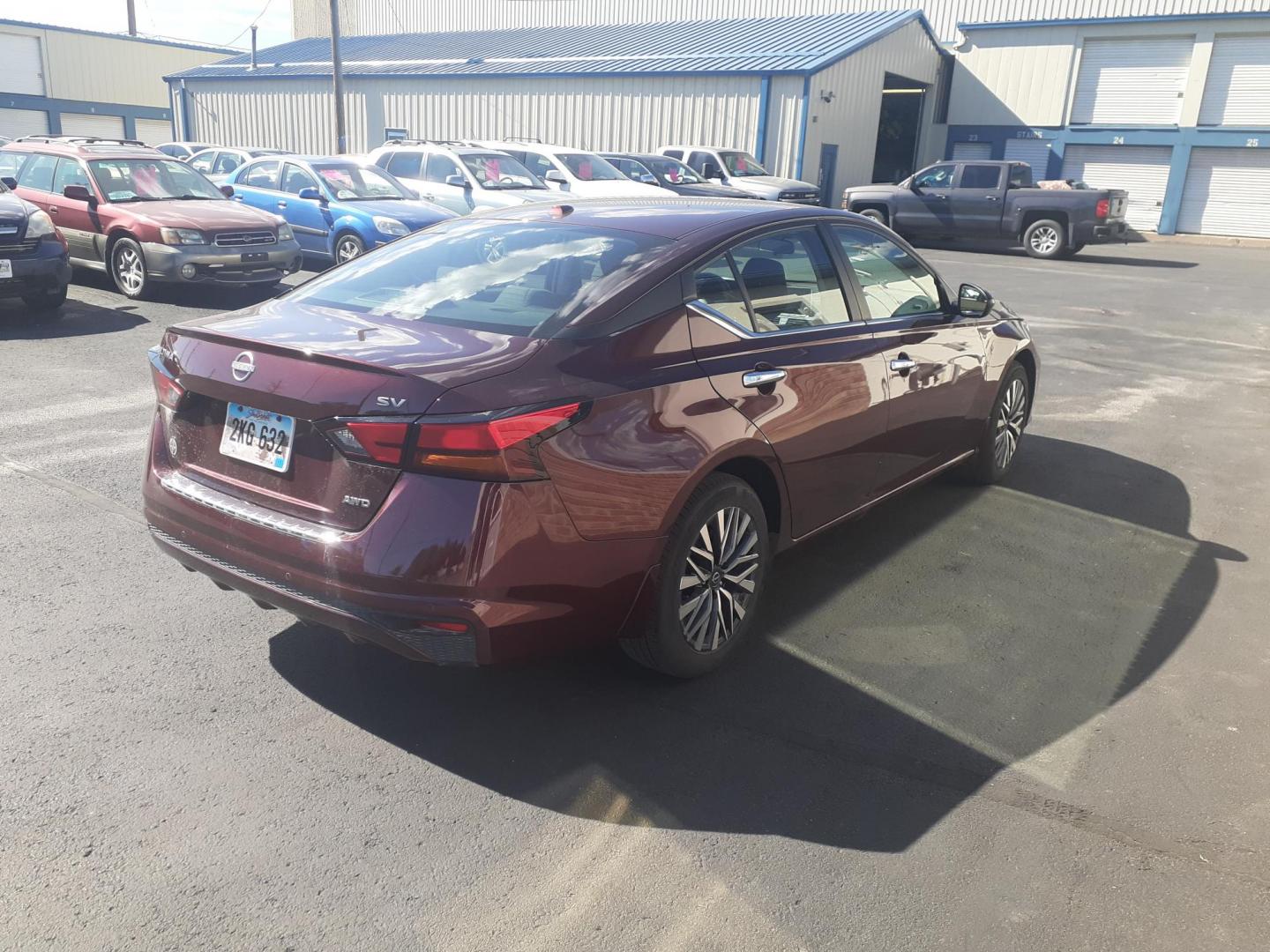 2023 Nissan Altima 2.5 SV AWD (1N4BL4DW8PN) with an 2.5L L4 DOHC 16V engine, CVT transmission, located at 2015 Cambell Street, Rapid City, SD, 57701, (605) 342-8326, 44.066433, -103.191772 - CARFAX AVAILABLE - Photo#5