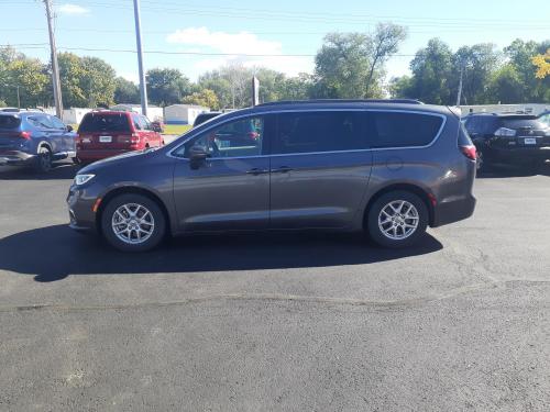 2022 Chrysler Pacifica Touring-L