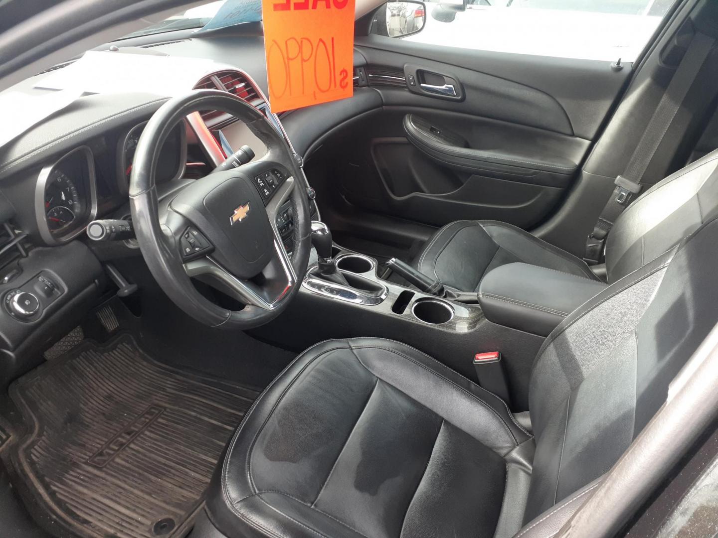 2014 Chevrolet Malibu 2LT (1G11G5SX3EF) with an 2.0L L4 DOHC 16V engine, 6-Speed Automatic transmission, located at 2015 Cambell Street, Rapid City, SD, 57701, (605) 342-8326, 44.066433, -103.191772 - CARFAX AVAILABLE - Photo#5