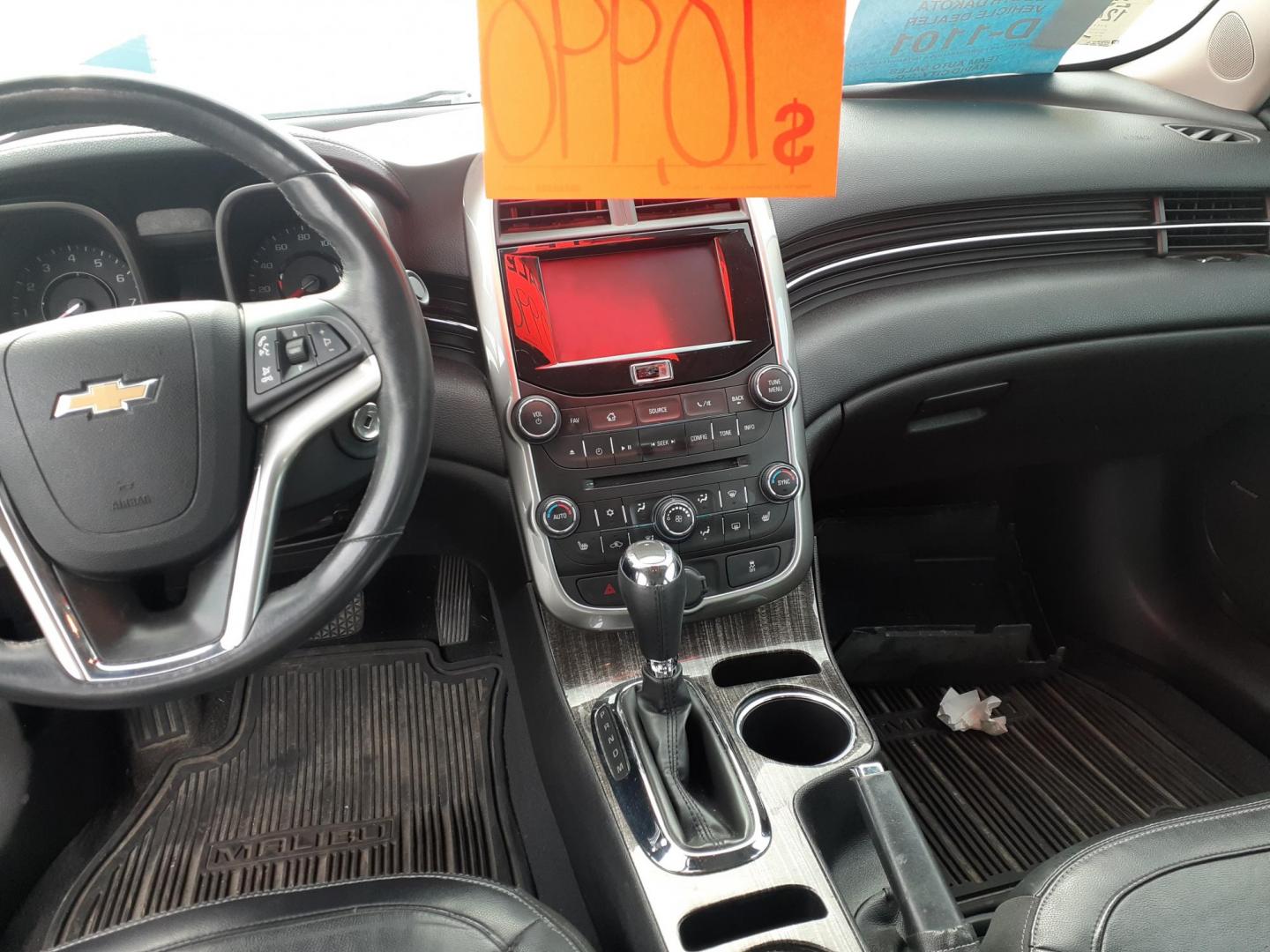 2014 Chevrolet Malibu 2LT (1G11G5SX3EF) with an 2.0L L4 DOHC 16V engine, 6-Speed Automatic transmission, located at 2015 Cambell Street, Rapid City, SD, 57701, (605) 342-8326, 44.066433, -103.191772 - CARFAX AVAILABLE - Photo#7