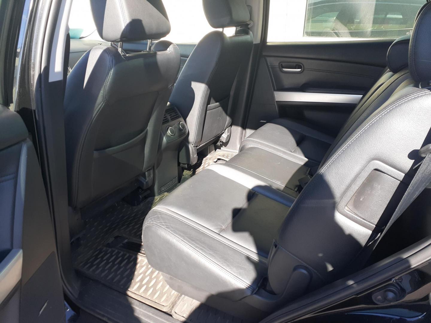 2009 Mazda CX-9 Grand Touring AWD (JM3TB38A590) with an 3.7L V6 DOHC 24V engine, 6-Speed Automatic transmission, located at 2015 Cambell Street, Rapid City, SD, 57701, (605) 342-8326, 44.066433, -103.191772 - CARFAX AVAILABLE - Photo#7