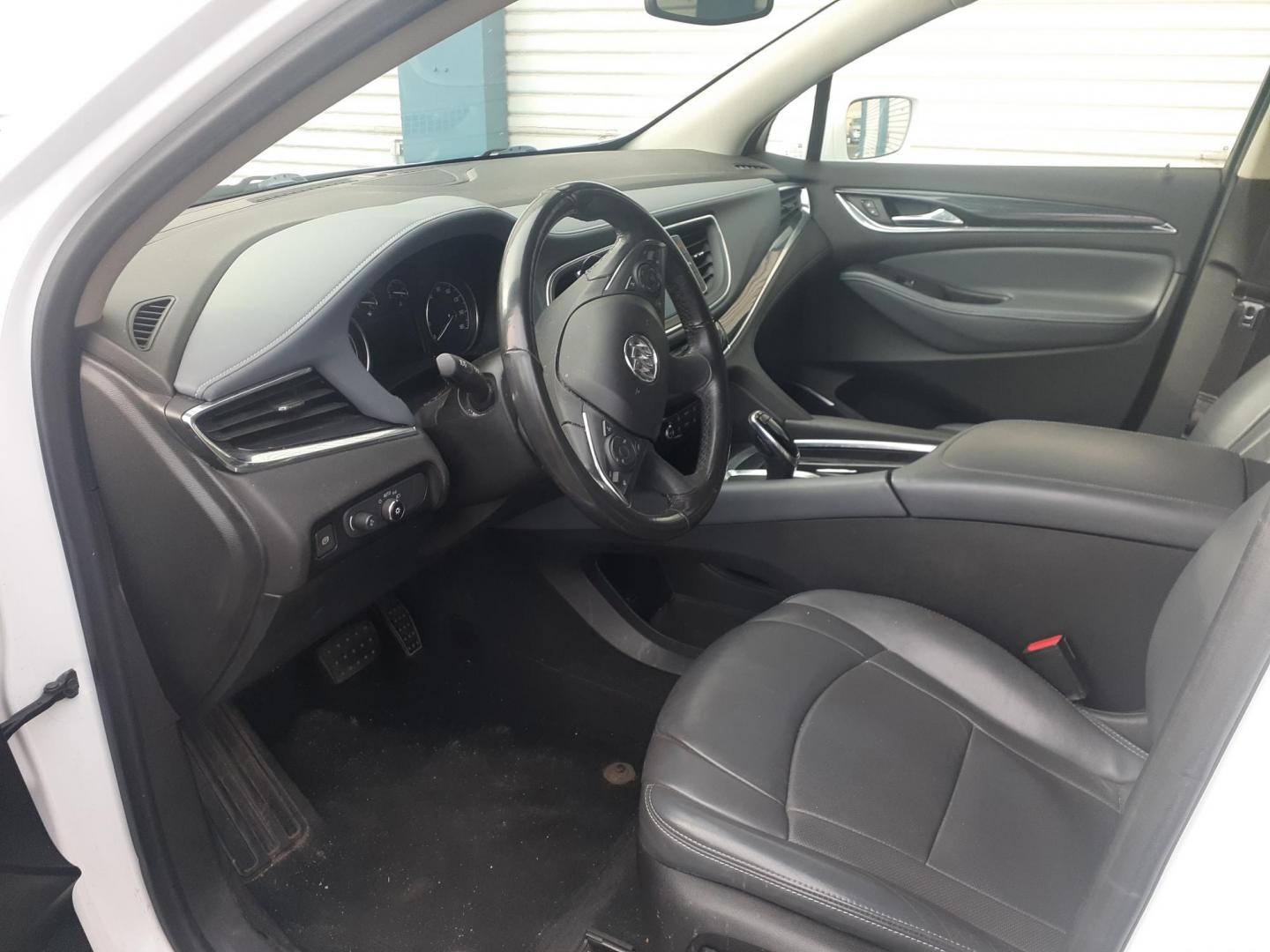 2018 Buick Enclave Essence AWD (5GAEVAKW6JJ) with an 3.6L V6 DOHC 24V engine, 9A transmission, located at 2015 Cambell Street, Rapid City, SD, 57701, (605) 342-8326, 44.066433, -103.191772 - CARFAX AVAILABLE - Photo#5