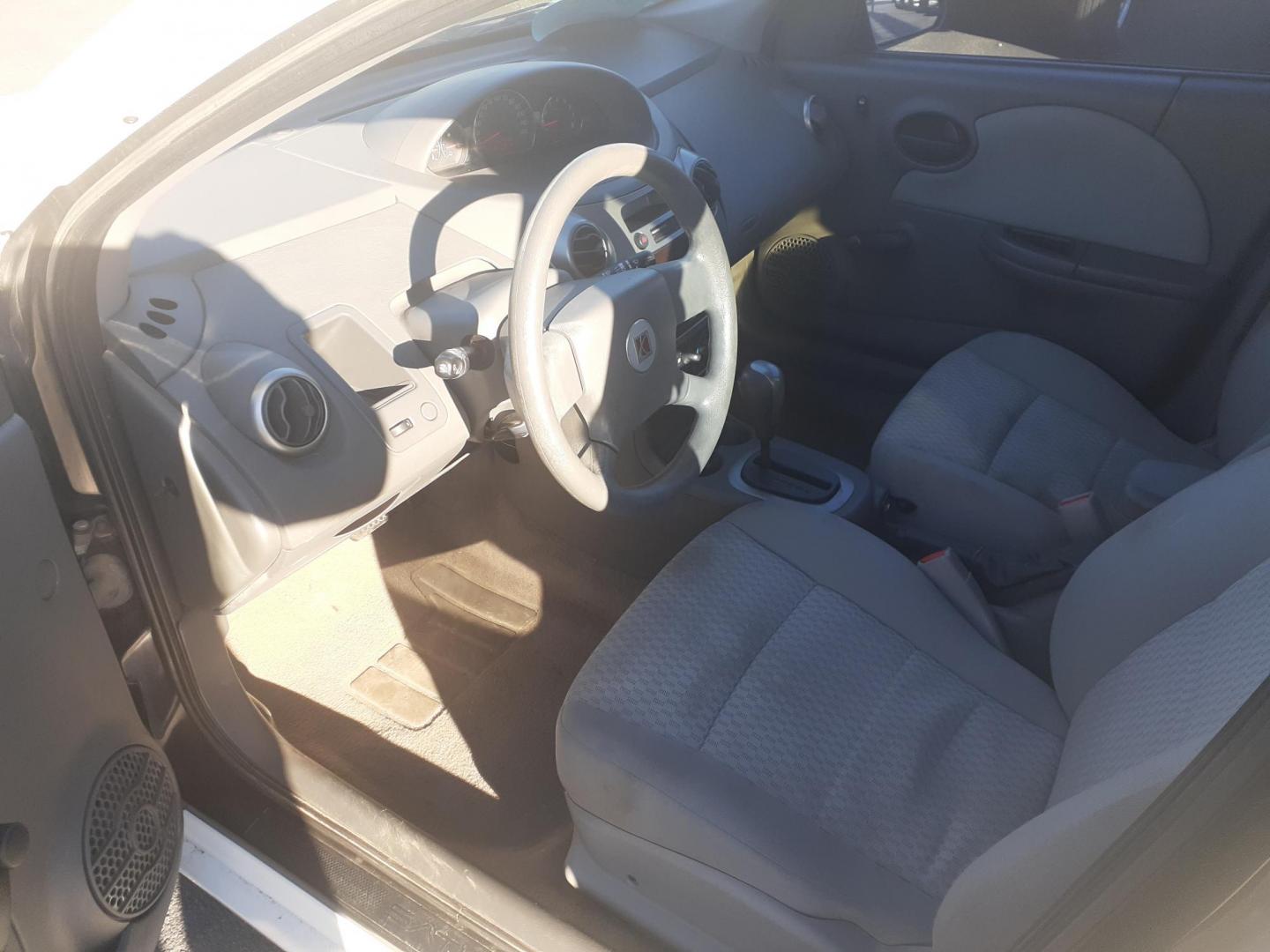 2007 Saturn ION 2 Sedan Automatic (1G8AJ55F87Z) with an 2.2L L4 DOHC 16V engine, 4-Speed Automatic Overdrive transmission, located at 2015 Cambell Street, Rapid City, SD, 57701, (605) 342-8326, 44.066433, -103.191772 - CARFAX AVAILABLE - Photo#4