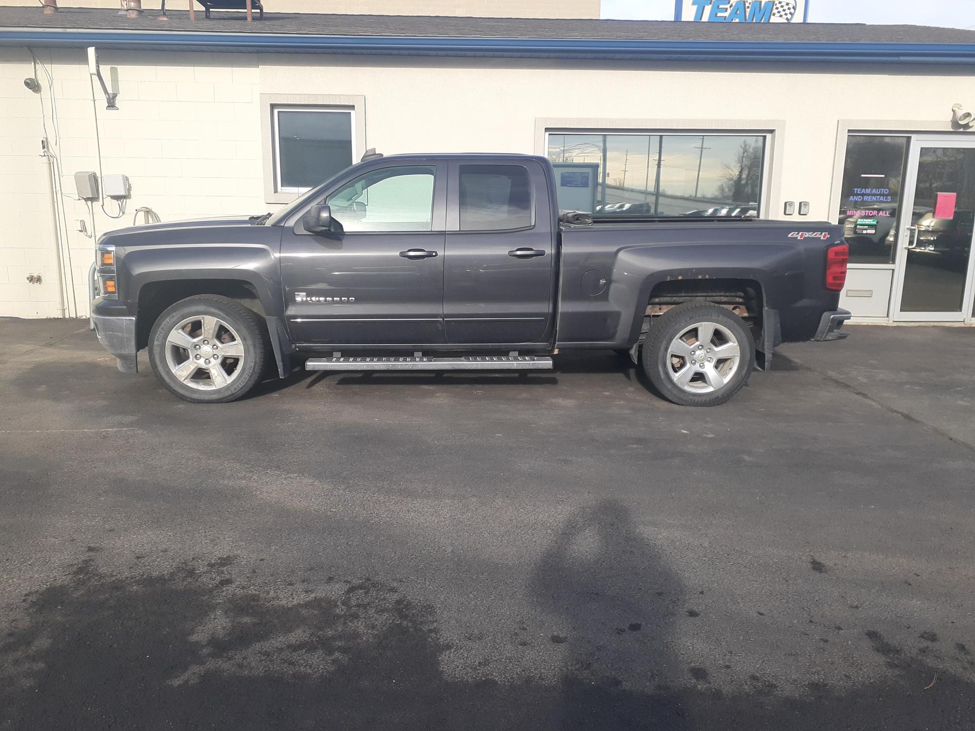 photo of 2015 Chevrolet Silverado 1500 LT Double Cab 4WD