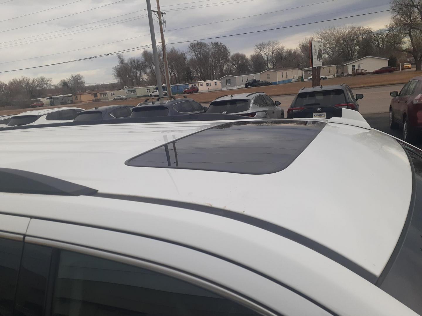 2017 Chevrolet Suburban LT 4WD (1GNSKHKC0HR) with an 5.3L V8 OHV 16V engine, 6A transmission, located at 2015 Cambell Street, Rapid City, SD, 57701, (605) 342-8326, 44.066433, -103.191772 - CARFAX AVAILABLE - Photo#5