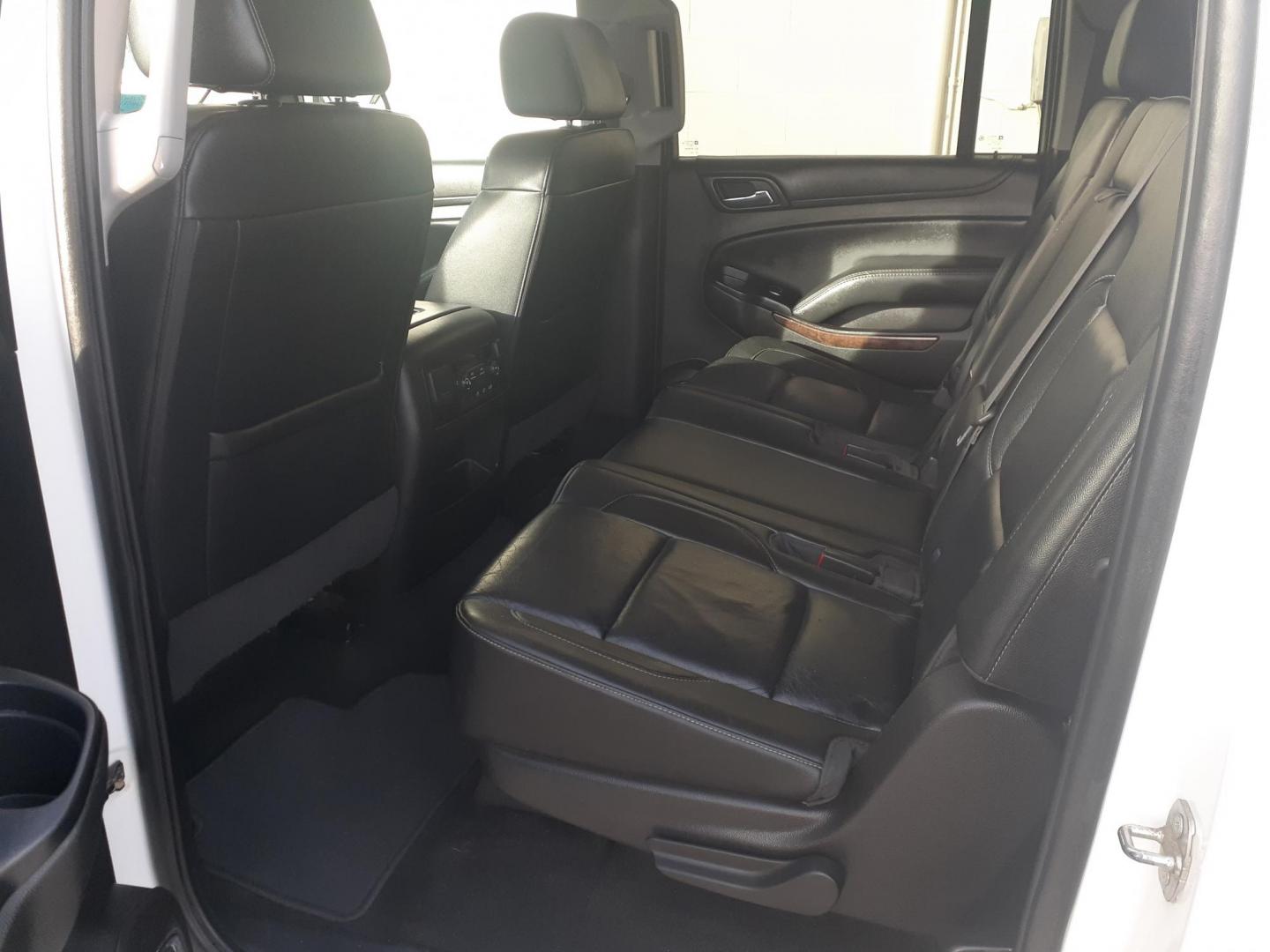 2017 Chevrolet Suburban LT 4WD (1GNSKHKC0HR) with an 5.3L V8 OHV 16V engine, 6A transmission, located at 2015 Cambell Street, Rapid City, SD, 57701, (605) 342-8326, 44.066433, -103.191772 - CARFAX AVAILABLE - Photo#6