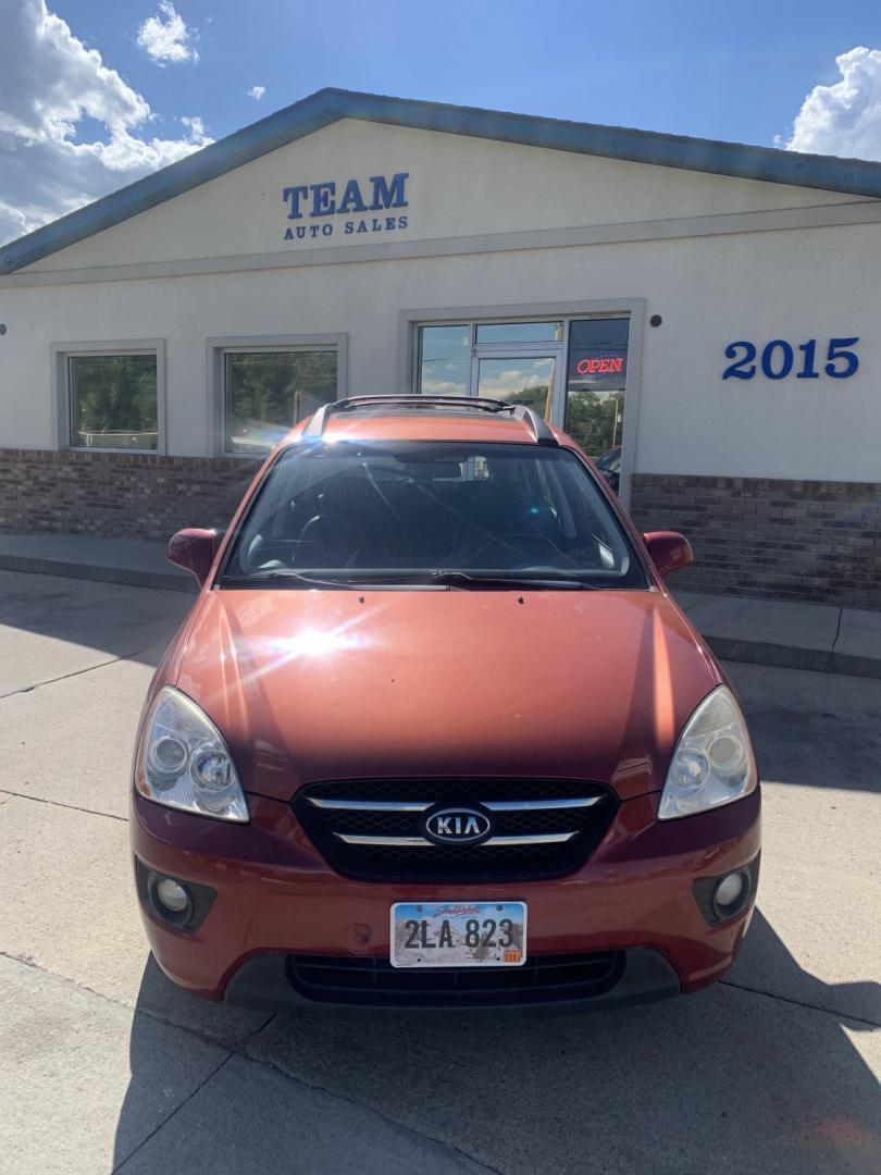 2008 Kia Rondo Base (KNAFG525887) with an 2.4L L4 DOHC 16V engine, 4-Speed Automatic Overdrive transmission, located at 2015 Cambell Street, Rapid City, SD, 57701, (605) 342-8326, 44.066433, -103.191772 - CARFAX AVAILABLE- Photo#1