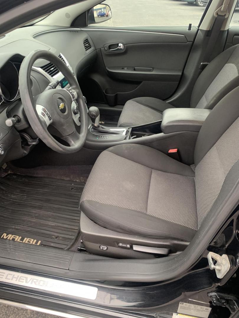 2012 Chevrolet Malibu 1LT (1G1ZC5E0XCF) with an 2.4L L4 DOHC 16V engine, 6-Speed Automatic transmission, located at 2015 Cambell Street, Rapid City, SD, 57701, (605) 342-8326, 44.066433, -103.191772 - WAITING ON BATH AND SERVICE CAR FAX AVAILABLE - Photo#3