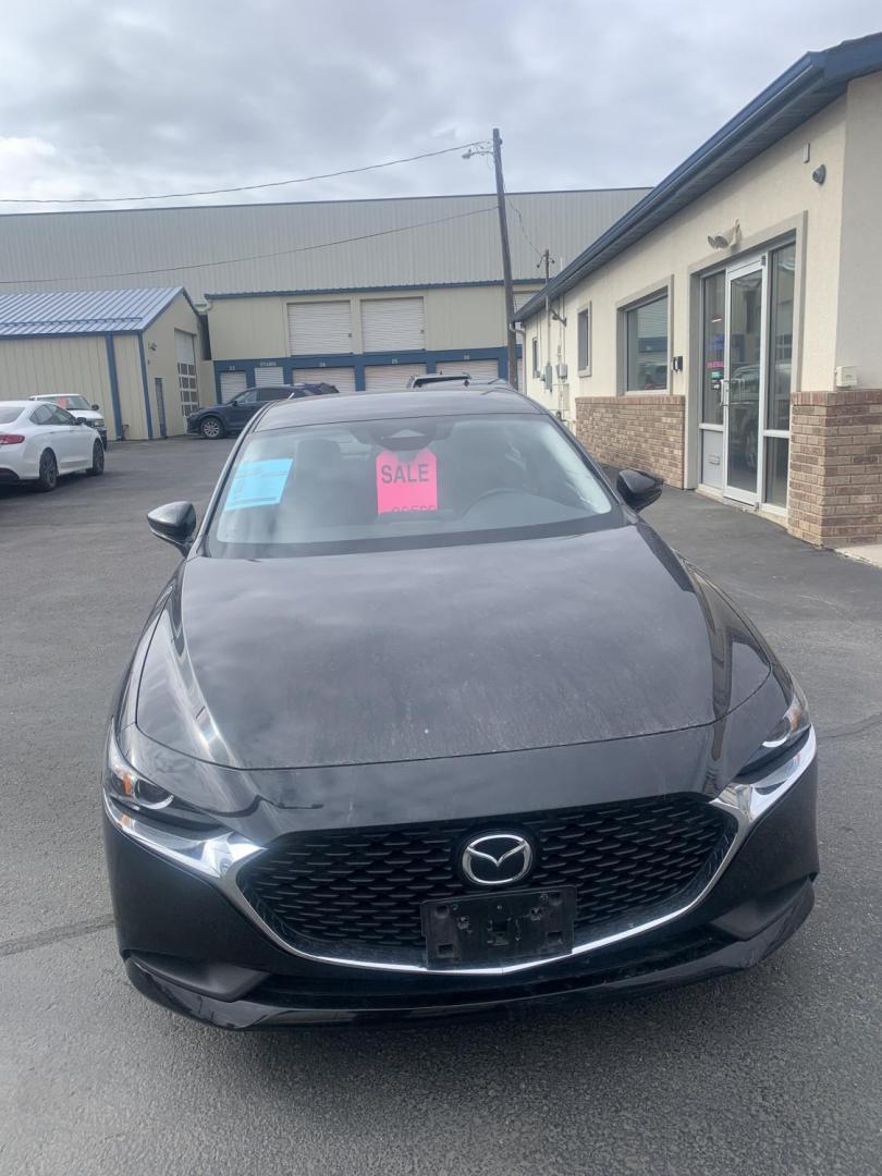 2024 Mazda MAZDA3 Select (3MZBPABM0RM) with an 2.5L L4 DOHC 16V engine, 6A transmission, located at 2015 Cambell Street, Rapid City, SD, 57701, (605) 342-8326, 44.066433, -103.191772 - Photo#1