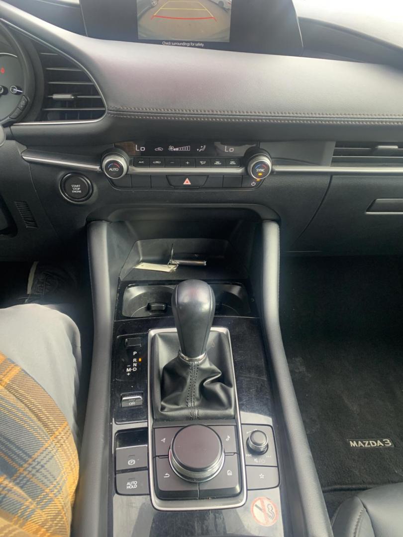 2024 Mazda MAZDA3 Select (3MZBPABM0RM) with an 2.5L L4 DOHC 16V engine, 6A transmission, located at 2015 Cambell Street, Rapid City, SD, 57701, (605) 342-8326, 44.066433, -103.191772 - Photo#5