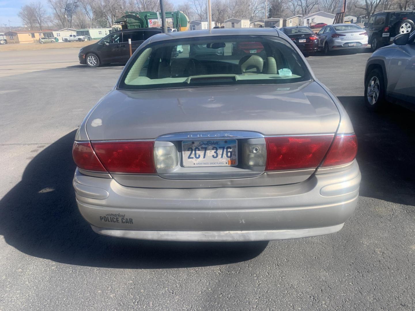 2000 /grey Buick LeSabre Limited (1G4HR54K5YU) with an 3.8L V6 OHV 12V engine, 4-Speed Automatic Overdrive transmission, located at 2015 Cambell Street, Rapid City, SD, 57701, (605) 342-8326, 44.066433, -103.191772 - CASH CAR - Photo#4