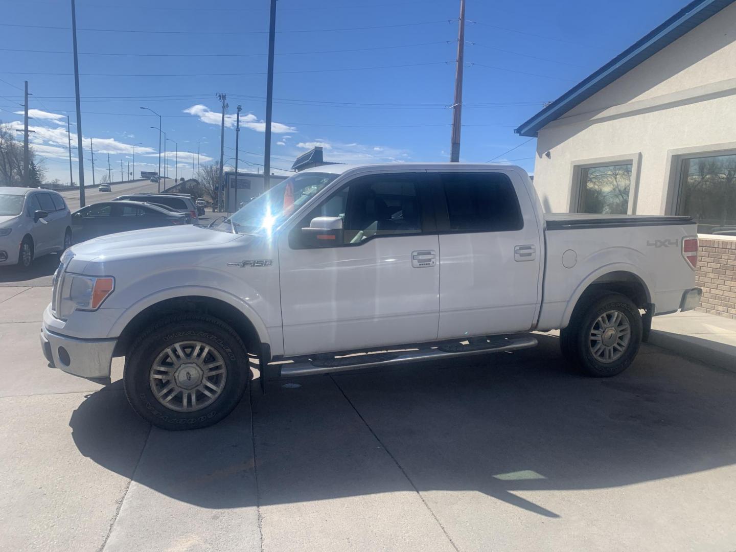 2010 Ford F-150 Lariat SuperCrew 5.5-ft. Bed 4WD (1FTFW1EV5AF) with an 5.4L V8 SOHC 24V FFV engine, 4-Speed Automatic transmission, located at 2015 Cambell Street, Rapid City, SD, 57701, (605) 342-8326, 44.066433, -103.191772 - ONE OWNER TRUCK - Photo#2