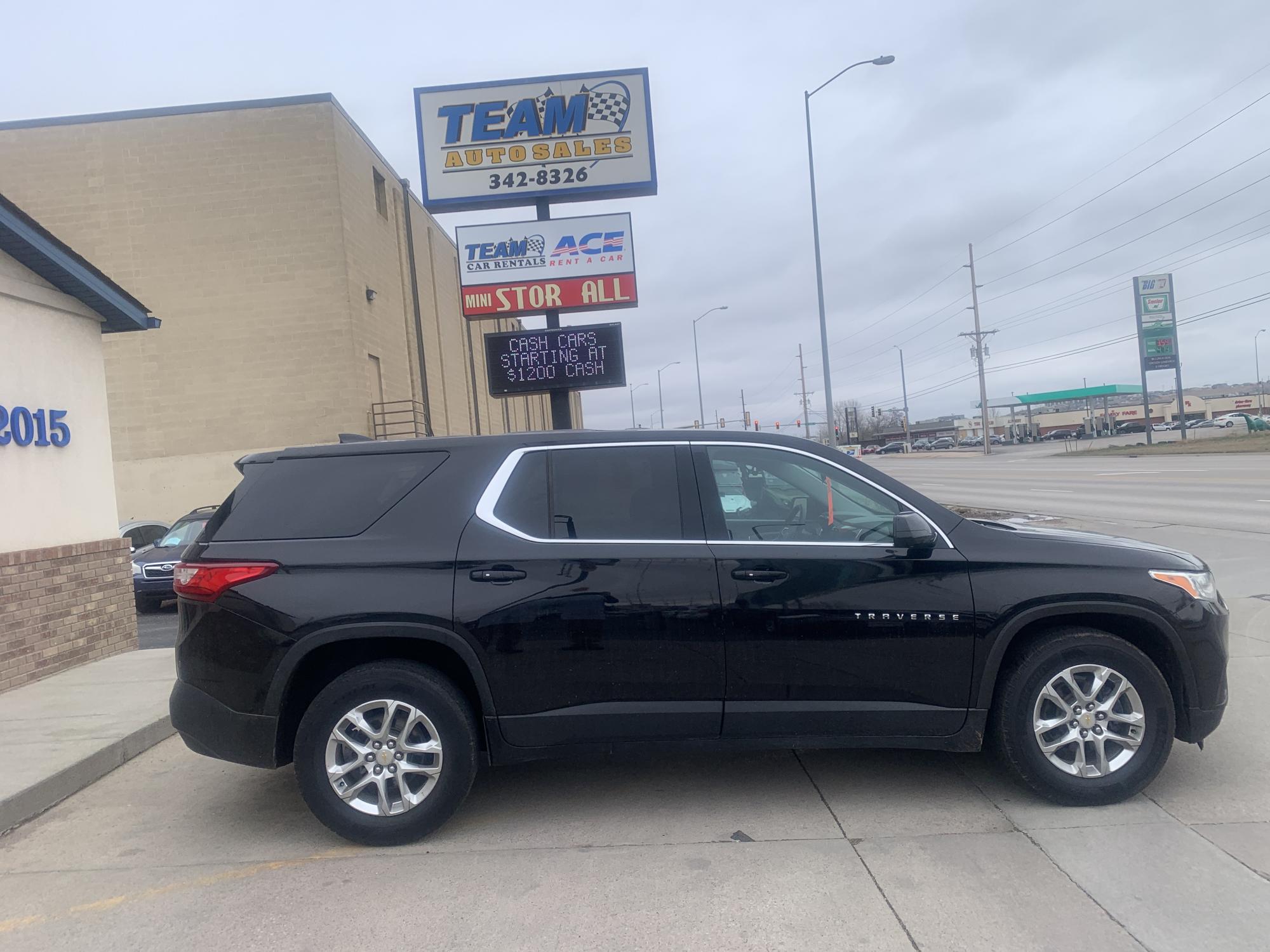 photo of 2019 Chevrolet Traverse LS FWD