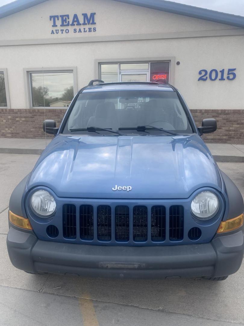 2006 Jeep Liberty Sport 4WD (1J4GL48K46W) with an 3.7L V6 SOHC 12V engine, located at 2015 Cambell Street, Rapid City, SD, 57701, (605) 342-8326, 44.066433, -103.191772 - Photo#1