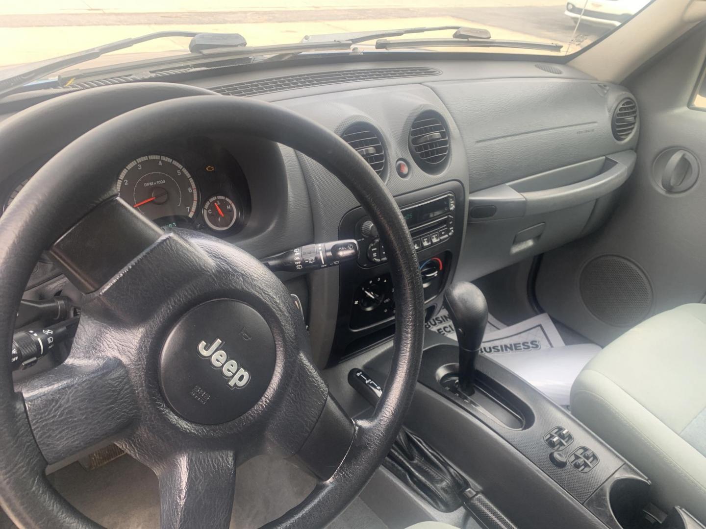 2006 Jeep Liberty Sport 4WD (1J4GL48K46W) with an 3.7L V6 SOHC 12V engine, located at 2015 Cambell Street, Rapid City, SD, 57701, (605) 342-8326, 44.066433, -103.191772 - Photo#5