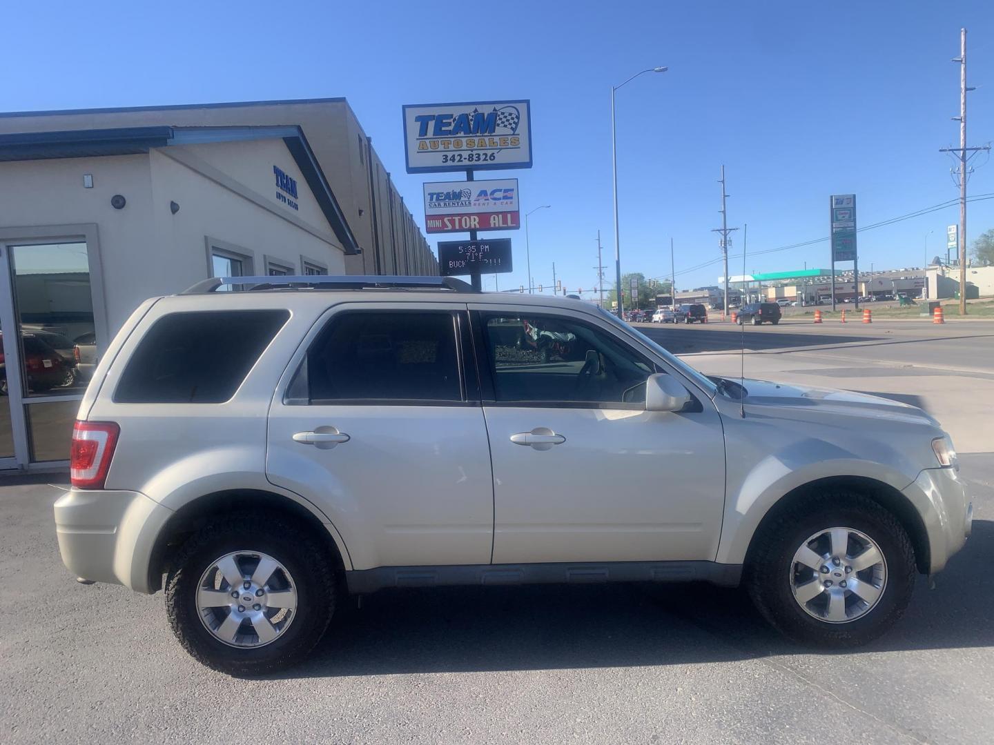 2012 Ford Escape Limited FWD (1FMCU0EG0CK) with an 3.0L V6 DOHC 24V engine, 6-Speed Automatic transmission, located at 2015 Cambell Street, Rapid City, SD, 57701, (605) 342-8326, 44.066433, -103.191772 - Photo#0