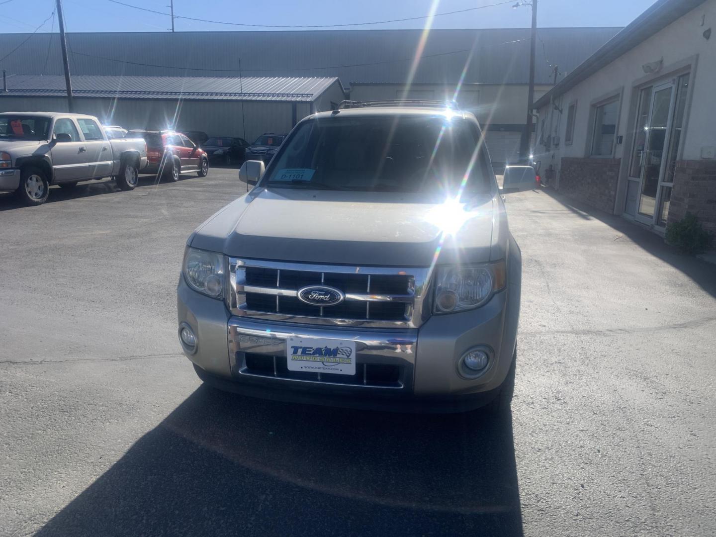 2012 Ford Escape Limited FWD (1FMCU0EG0CK) with an 3.0L V6 DOHC 24V engine, 6-Speed Automatic transmission, located at 2015 Cambell Street, Rapid City, SD, 57701, (605) 342-8326, 44.066433, -103.191772 - Photo#1