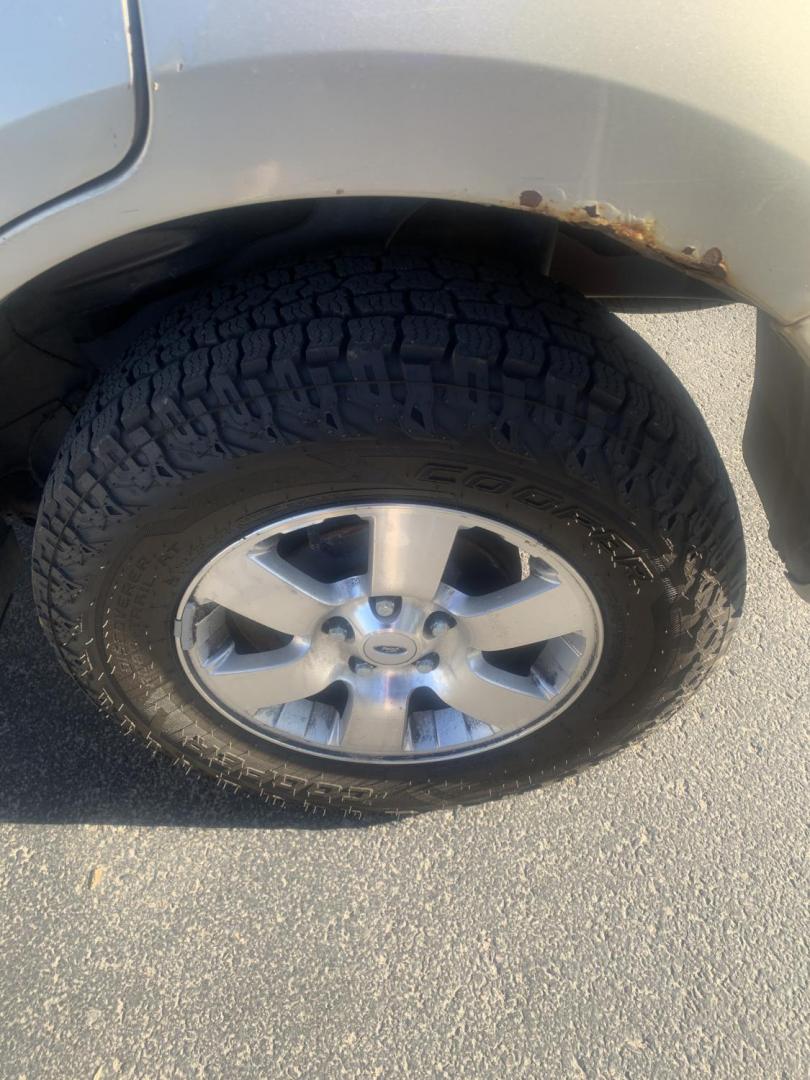 2012 Ford Escape Limited FWD (1FMCU0EG0CK) with an 3.0L V6 DOHC 24V engine, 6-Speed Automatic transmission, located at 2015 Cambell Street, Rapid City, SD, 57701, (605) 342-8326, 44.066433, -103.191772 - Photo#7