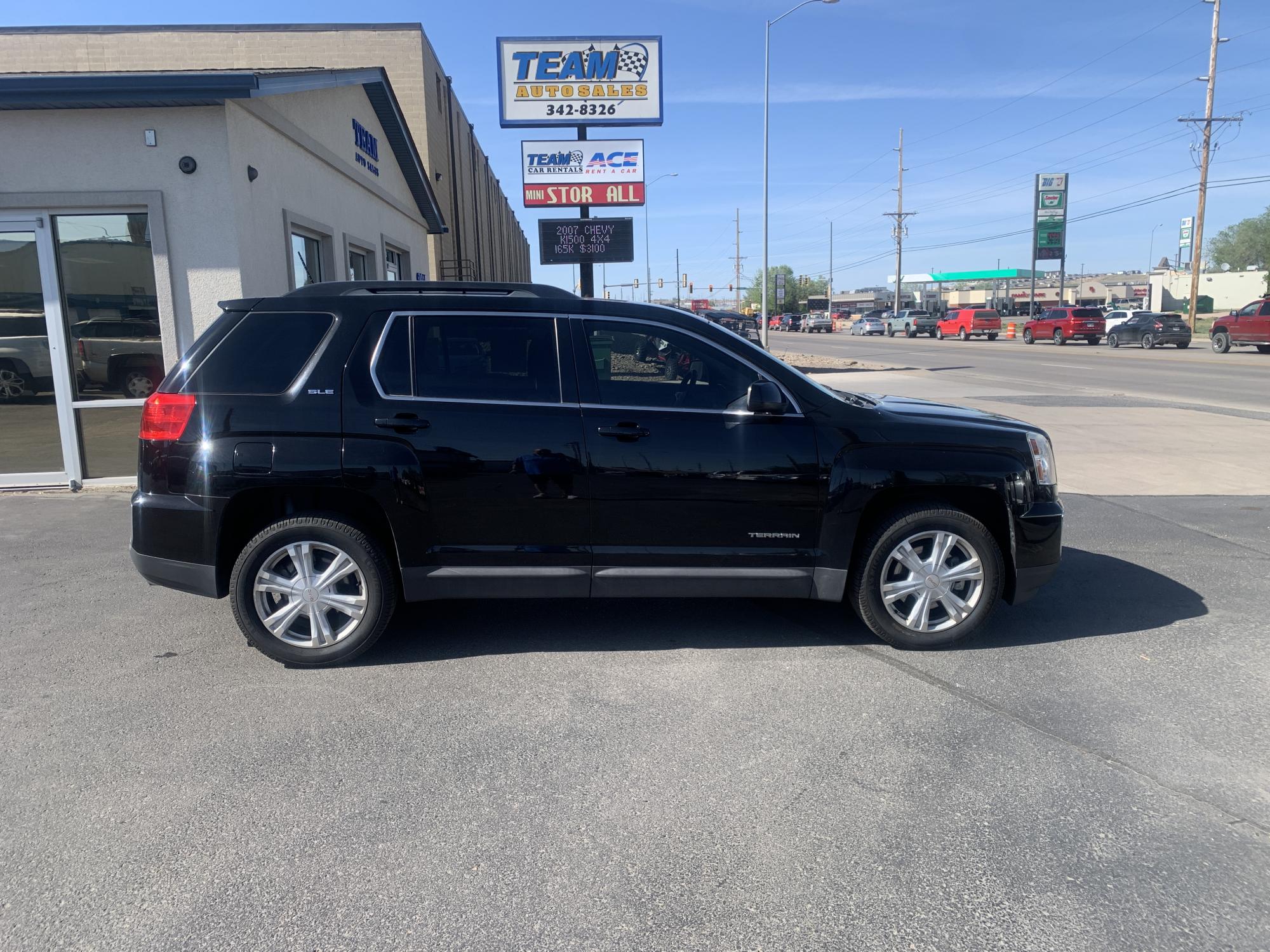 photo of 2017 GMC Terrain SLE2 AWD