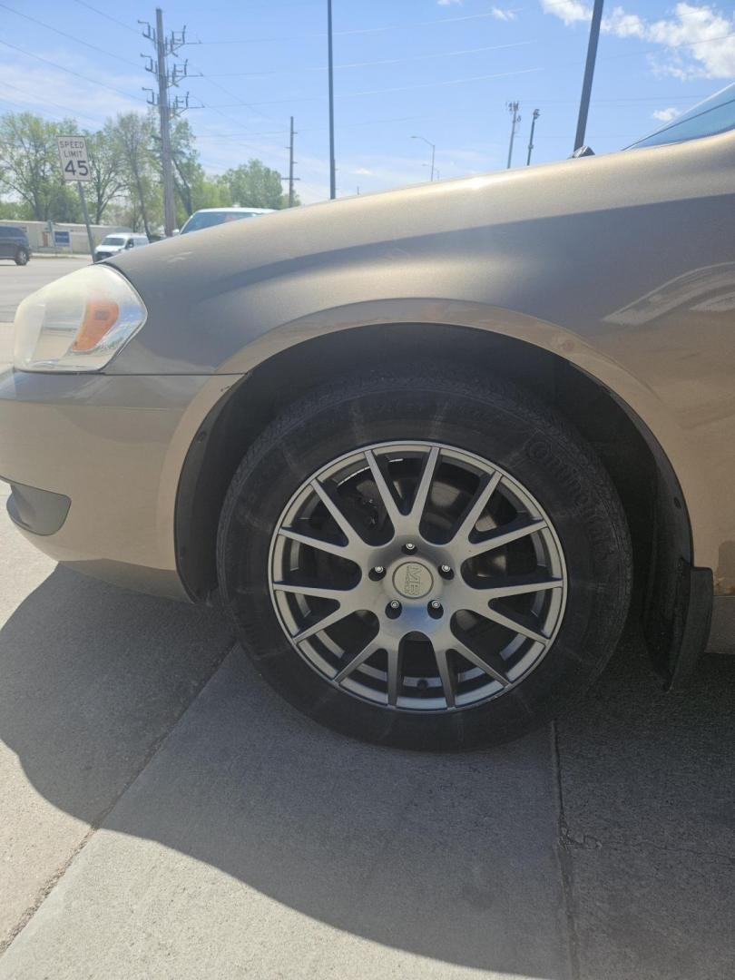 2007 Chevrolet Impala LT3 3.9L (2G1WC58R279) with an 3.9L V6 SOHC 12V engine, 4-Speed Automatic Overdrive transmission, located at 2015 Cambell Street, Rapid City, SD, 57701, (605) 342-8326, 44.066433, -103.191772 - Photo#9
