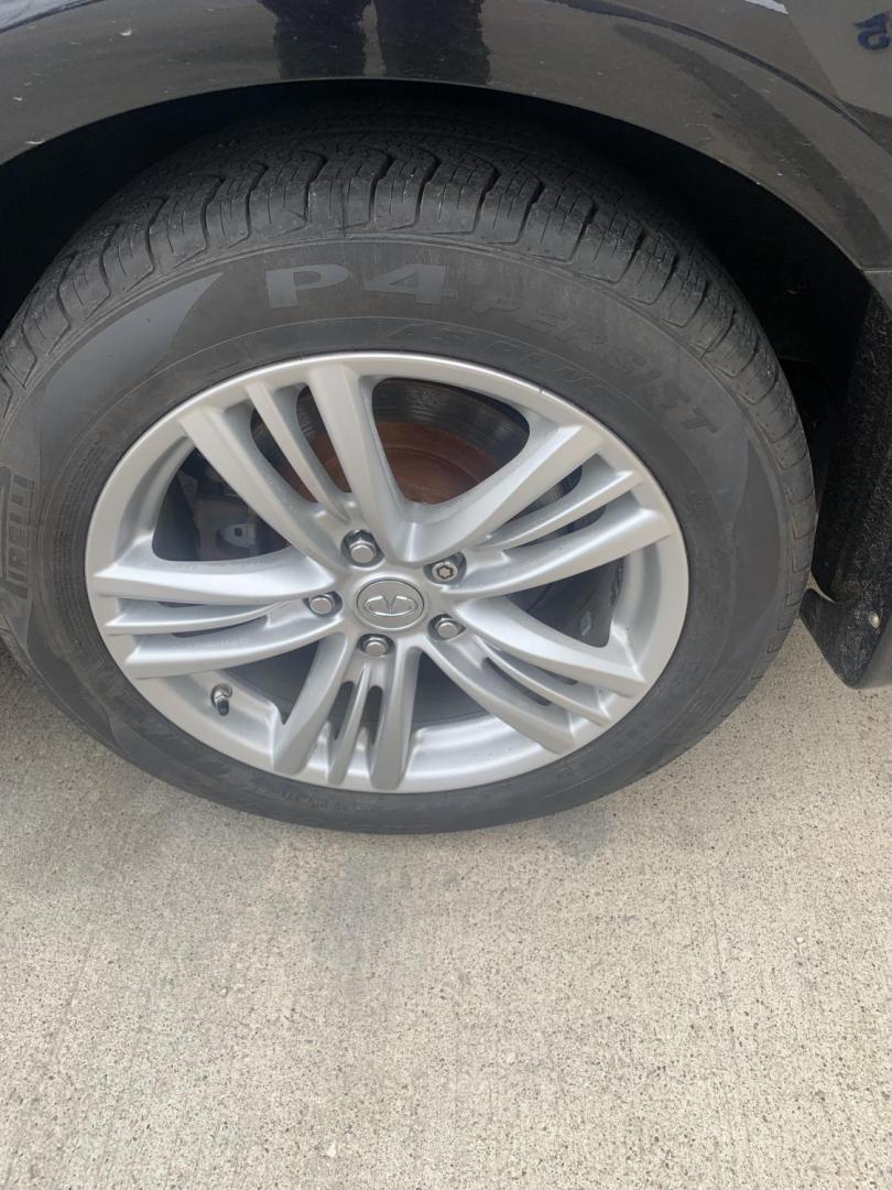 2012 Infiniti G Sedan 37x AWD (JN1CV6AR4CM) with an 3.7L V6 DOHC 24V engine, 5-Speed Automatic transmission, located at 2015 Cambell Street, Rapid City, SD, 57701, (605) 342-8326, 44.066433, -103.191772 - Luxury with AWD - Photo#6