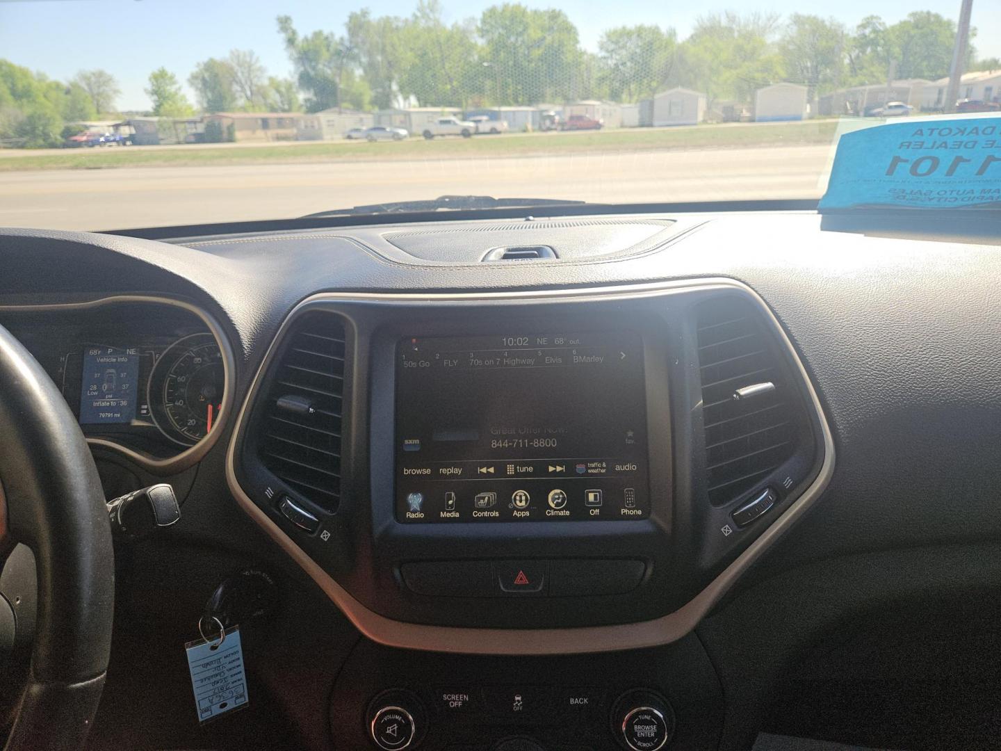2017 Jeep Cherokee Latitude 4WD (1C4PJMCB2HW) with an 2.4L L4 DOHC 16V engine, 9A transmission, located at 2015 Cambell Street, Rapid City, SD, 57701, (605) 342-8326, 44.066433, -103.191772 - fresh trade carfax available - Photo#7