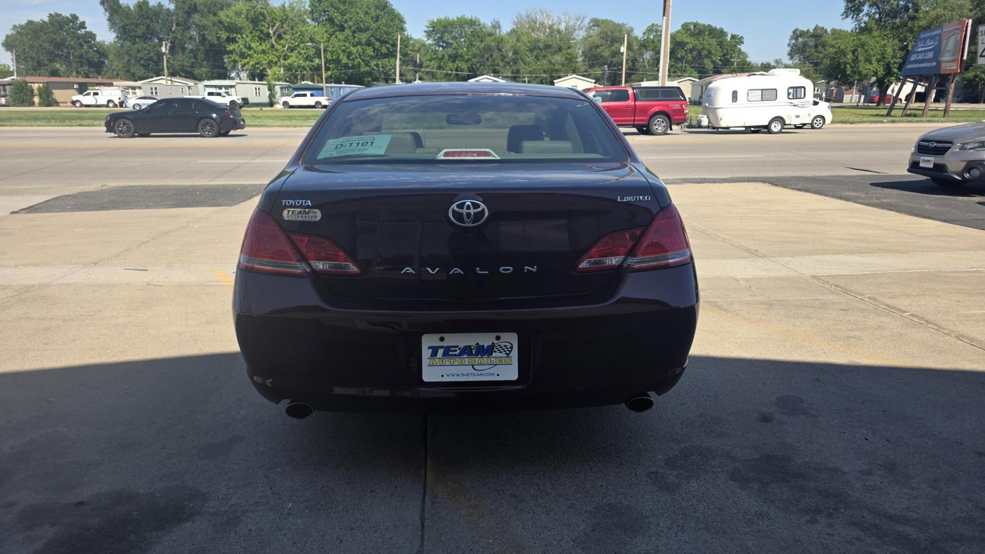 2007 Toyota Avalon Limited (4T1BK36BX7U) with an 3.5L V6 DOHC 24V engine, 5-Speed Automatic Overdrive transmission, located at 2015 Cambell Street, Rapid City, SD, 57701, (605) 342-8326, 44.066433, -103.191772 - ARRIVING SOON- Photo#3