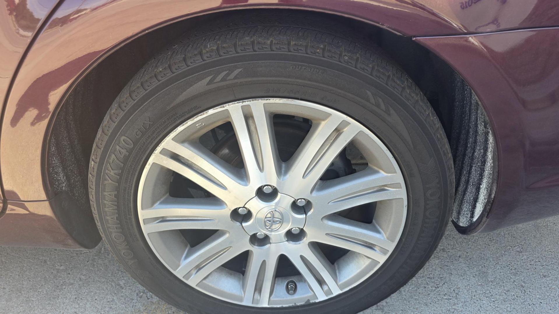 2007 Toyota Avalon Limited (4T1BK36BX7U) with an 3.5L V6 DOHC 24V engine, 5-Speed Automatic Overdrive transmission, located at 2015 Cambell Street, Rapid City, SD, 57701, (605) 342-8326, 44.066433, -103.191772 - ARRIVING SOON- Photo#5