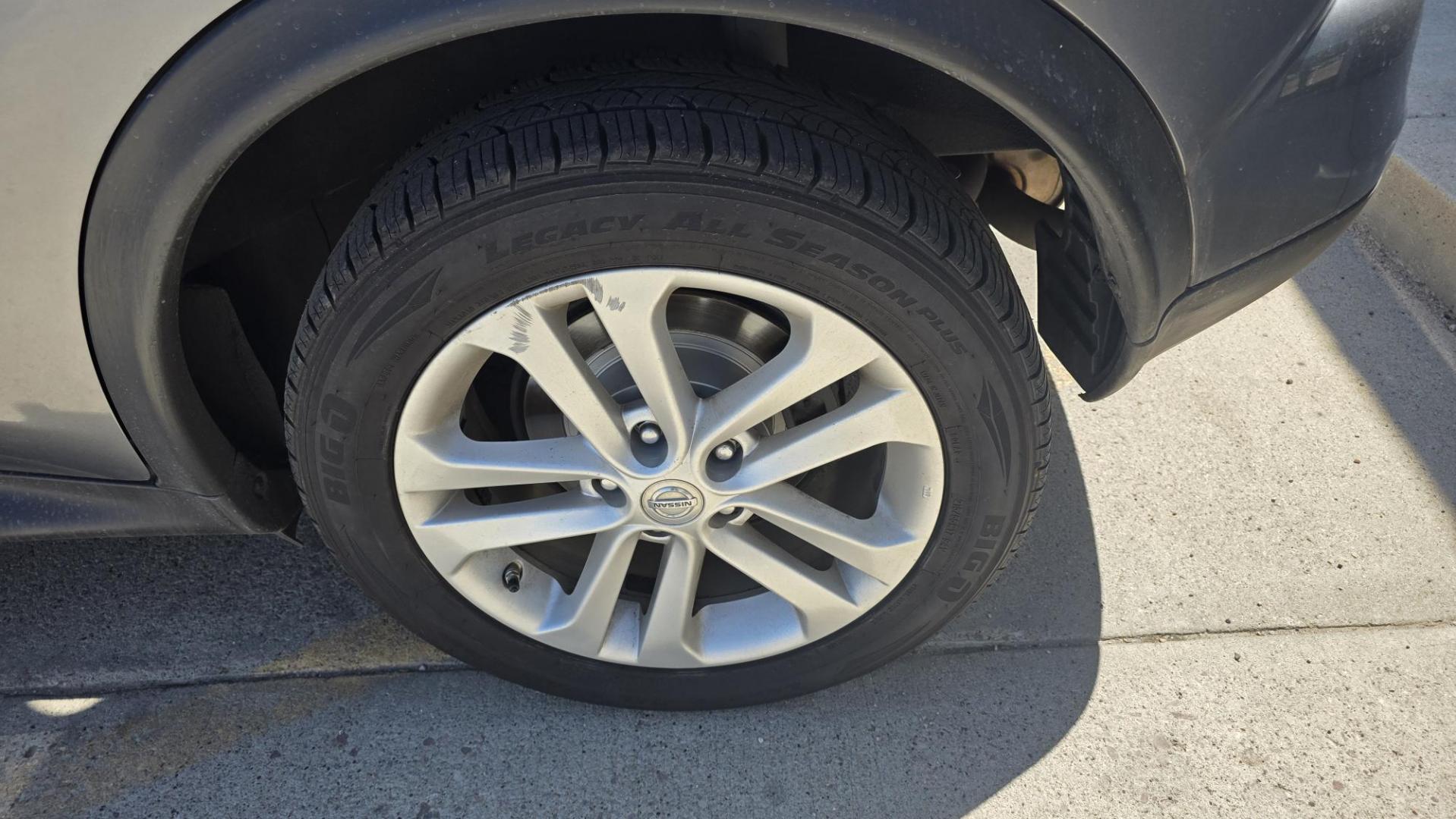 2013 Nissan Juke S AWD (JN8AF5MV1DT) with an 1.6L L4 DOHC 16V engine, Continuously Variable Transmission transmission, located at 2015 Cambell Street, Rapid City, SD, 57701, (605) 342-8326, 44.066433, -103.191772 - NEW ARRIVAL CAR FAX AVAILABLE - Photo#6