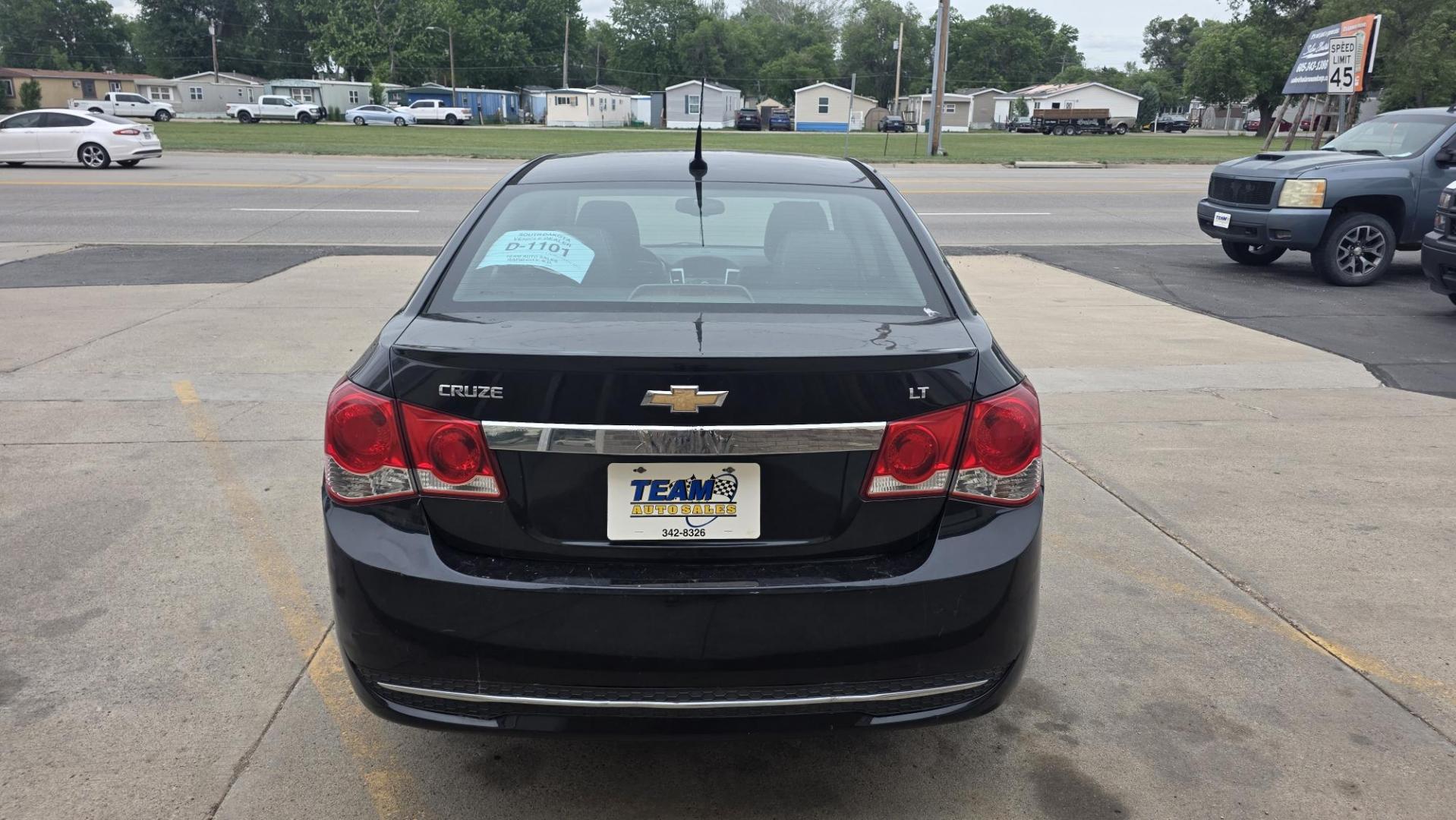 2014 Chevrolet Cruze 2LT Auto (1G1PE5SB8E7) with an 1.4L L4 DOHC 16V TURBO engine, 6-Speed Automatic transmission, located at 2015 Cambell Street, Rapid City, SD, 57701, (605) 342-8326, 44.066433, -103.191772 - FRESH TRADE - Photo#2