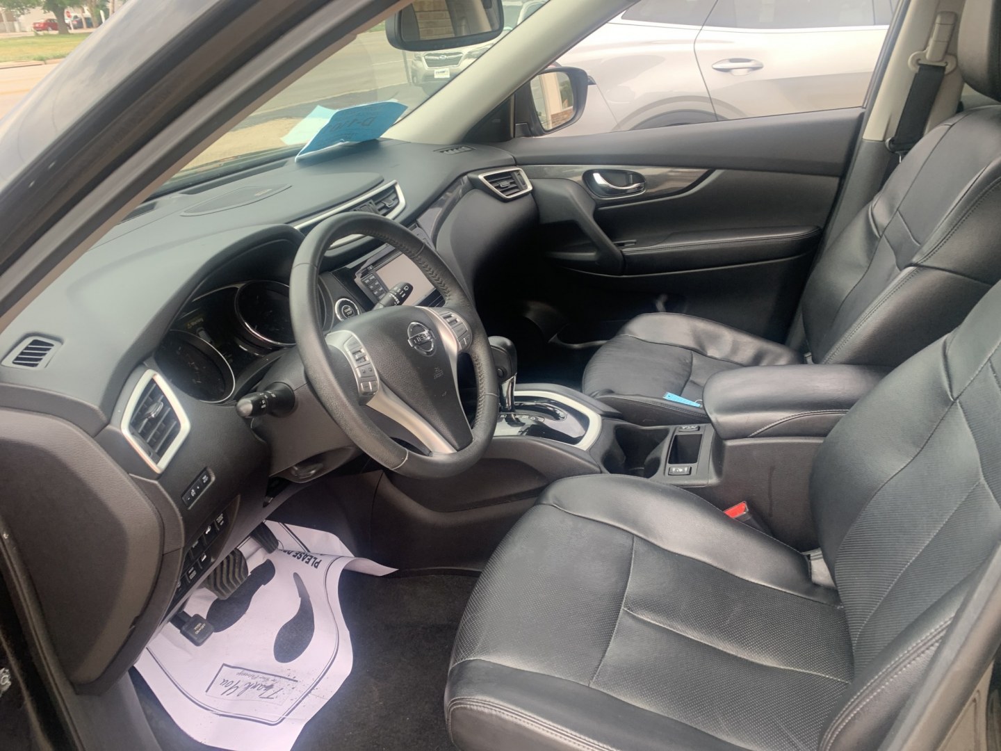 2016 Nissan Rogue S AWD (5N1AT2MV3GC) with an 2.5L L4 DOHC 16V engine, CVT transmission, located at 2015 Cambell Street, Rapid City, SD, 57701, (605) 342-8326, 44.066433, -103.191772- Photo#3
