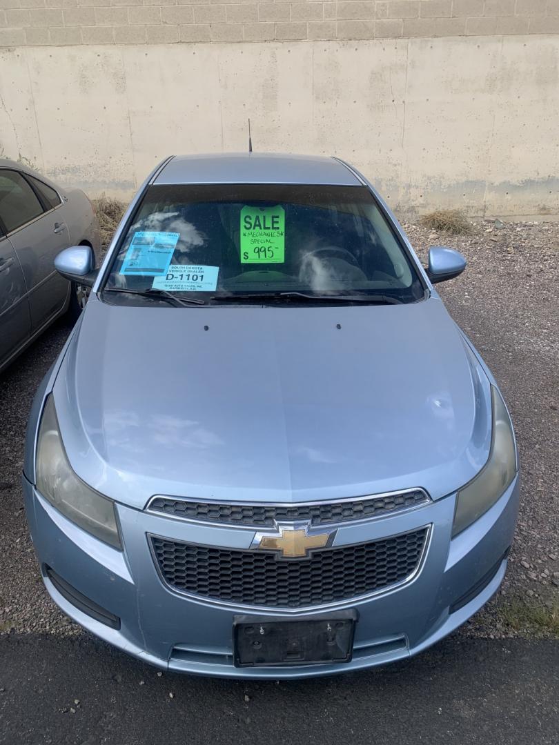 2023 Chevrolet Equinox LT AWD (3GNAXUEG9PL) with an 1.5L L4 DOHC 16V TURBO engine, 6A transmission, located at 2015 Cambell Street, Rapid City, SD, 57701, (605) 342-8326, 44.066433, -103.191772- Photo#6