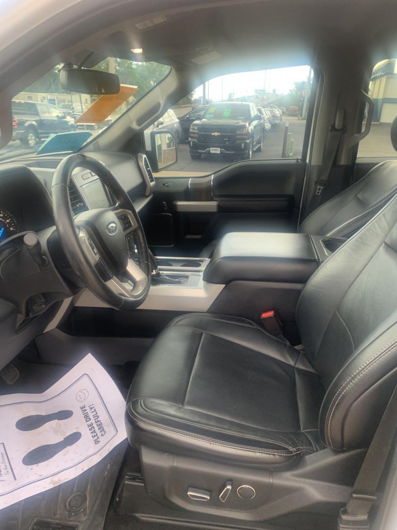 2017 Ford F-150 XL SuperCrew 6.5-ft. Bed 4WD (1FTFW1EF3HK) with an 5.0L V8 engine, 6A transmission, located at 2015 Cambell Street, Rapid City, SD, 57701, (605) 342-8326, 44.066433, -103.191772 - JUST ARRIVED NEEDS BATH- Photo#3